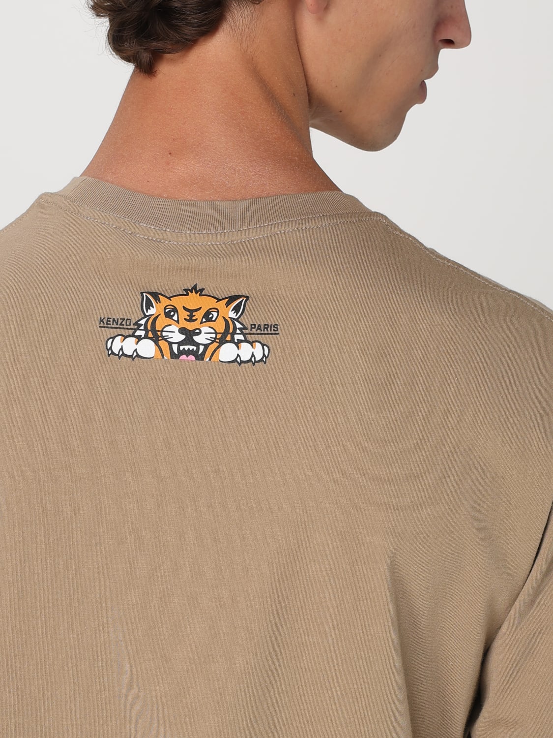 Tシャツ・カットソー KENZO Men T Shirts FF55TS5334SG10 Brown KENZO Happy Tiger' T-shirt in cotton | Men's | KENZO