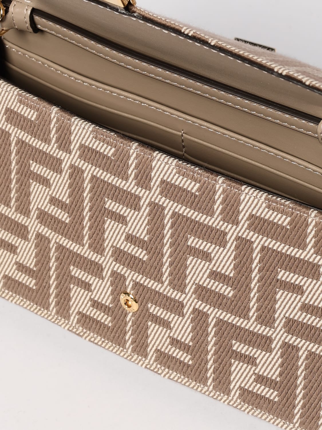 ショルダーバッグ・ポシェット FENDI Woman Shoulder bag Beige 8M0498 AUNJ F1SNP FENDI: Shoulder bag woman - Beige | Fendi shoulder bag
