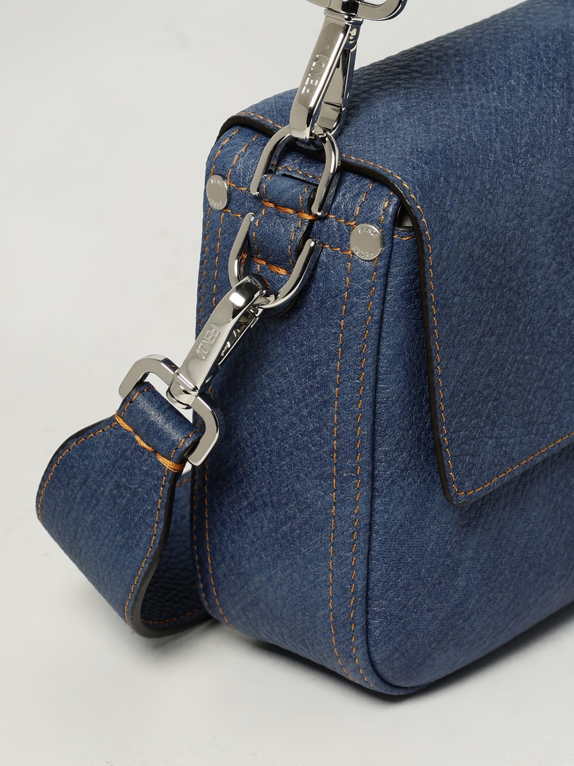ショルダーバッグ・ポシェット FENDI Woman Shoulder bag Blue 8BR600 AUSZ F04QL FENDI: Shoulder bag woman - Blue | Fendi shoulder bag 8BR600