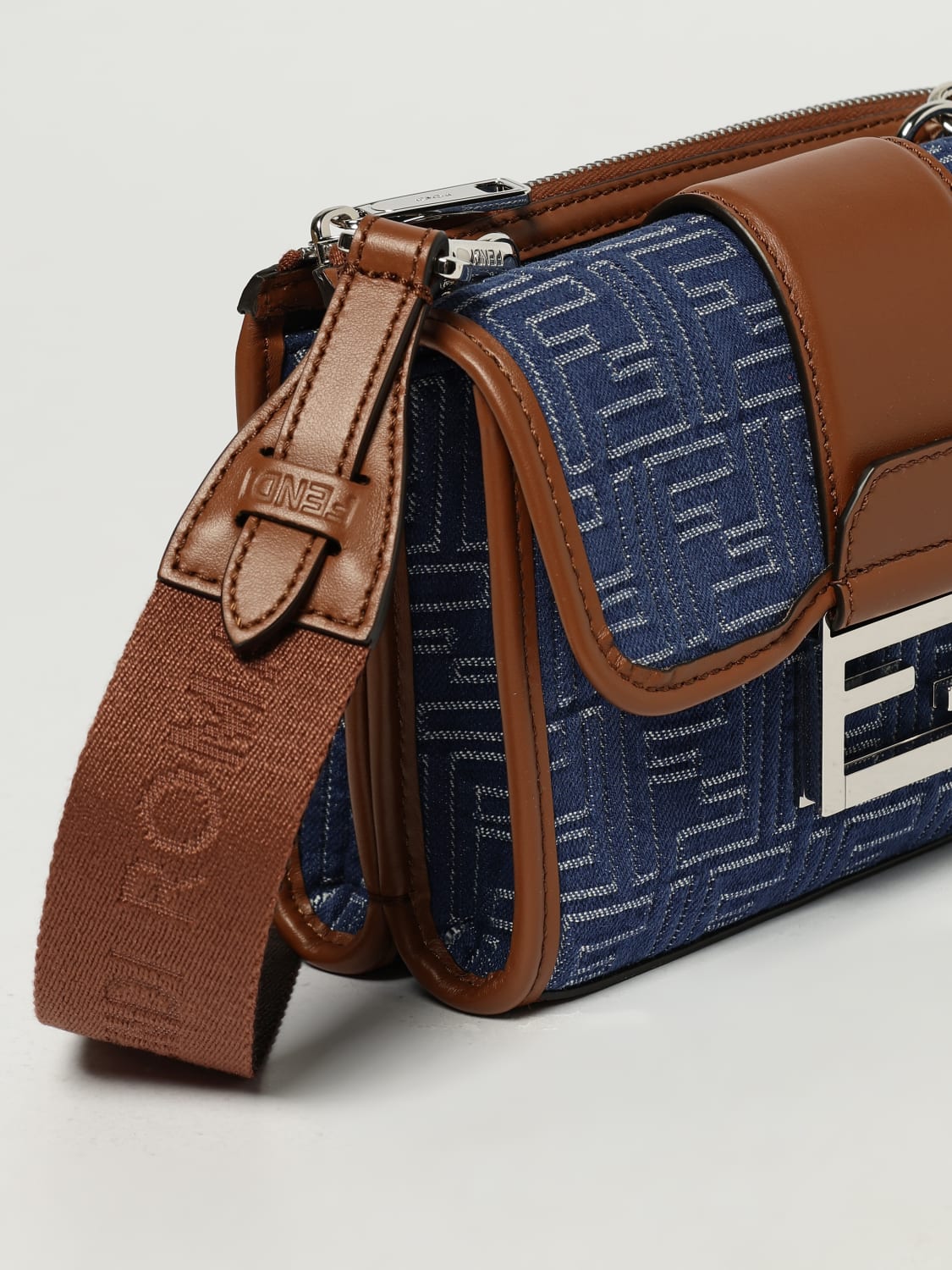 FENDI BORSA A TRACOLLA: Borsa a tracolla Baguette Double Fendi, Denim - Img 4