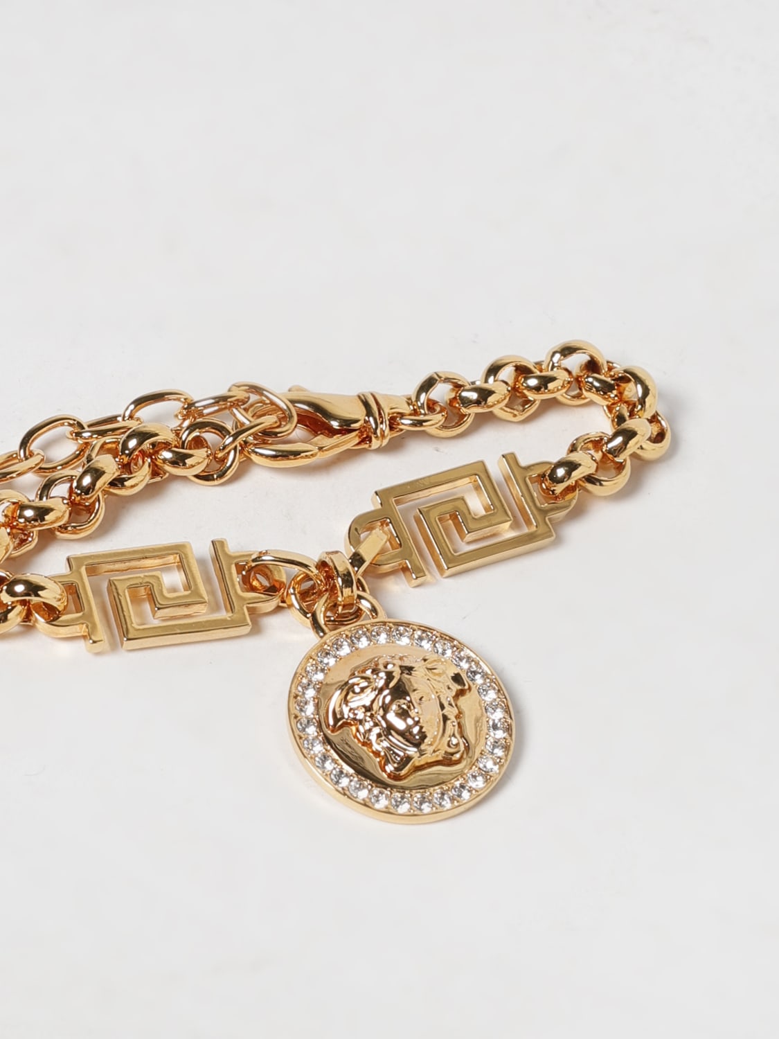 VERSACE GIOIELLO: Bracciale Versace in ottone con strass incastonati , Oro - Img 2