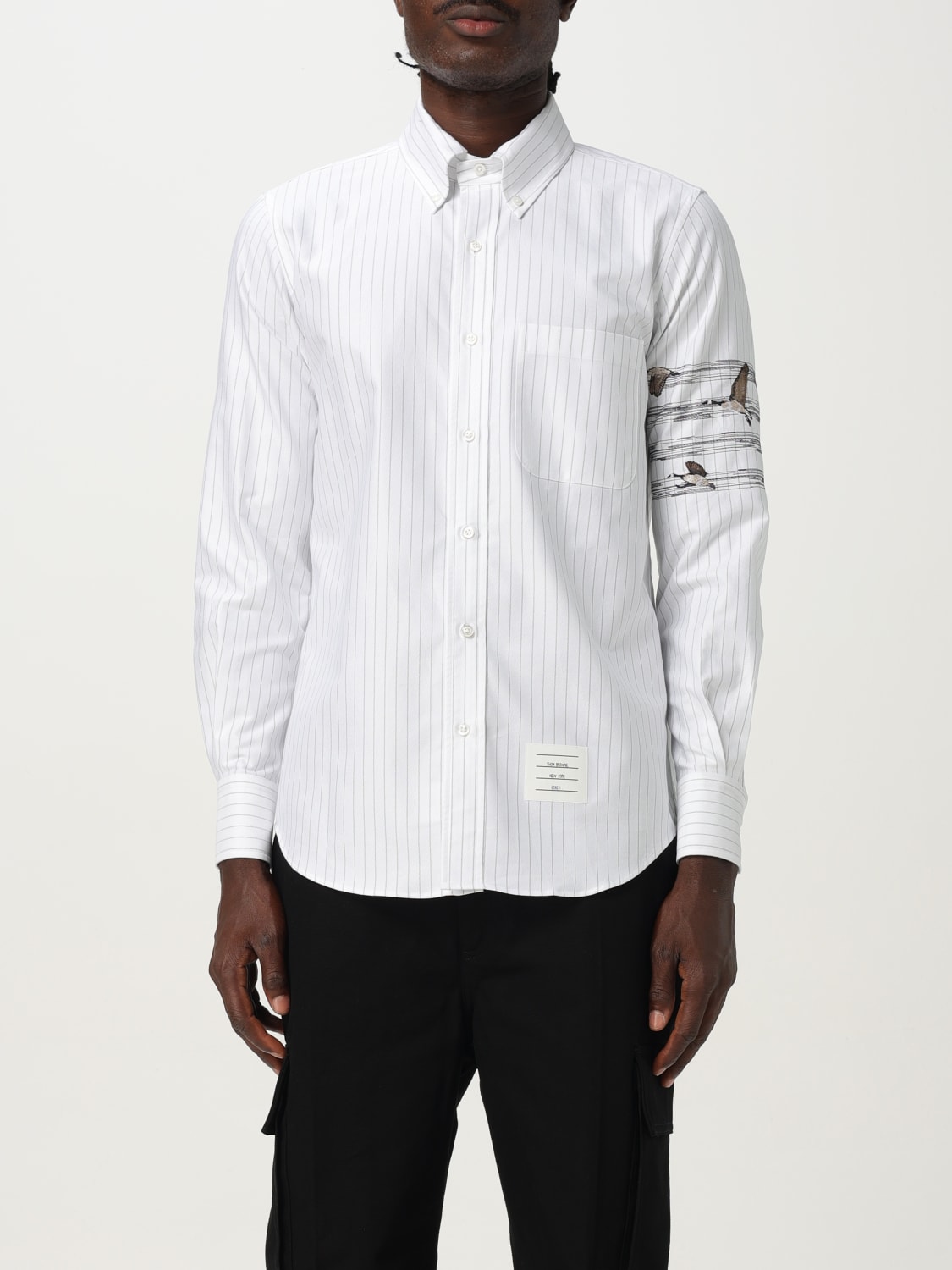 THOM BROWNE CAMICIA: Camicia Thom Browne in cotone a righe con stampa , Antracite - Img 1