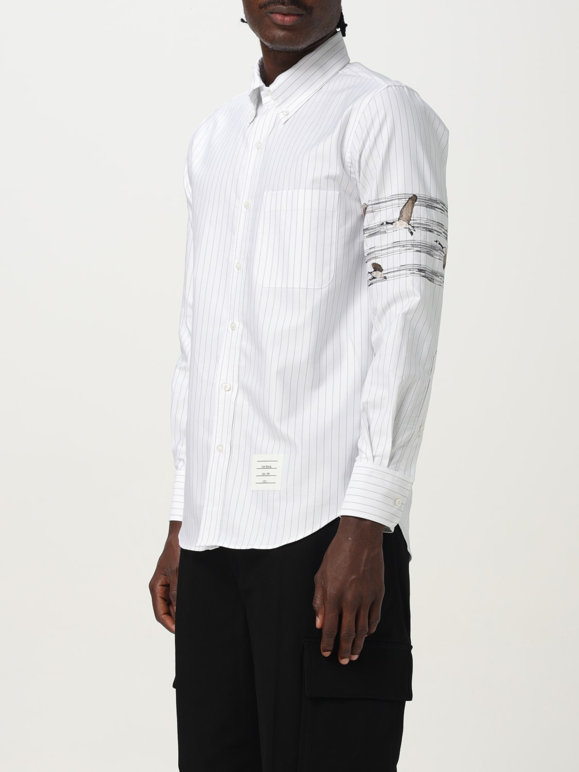 THOM BROWNE CAMICIA: Camicia Thom Browne in cotone a righe con stampa , Antracite - Img 4