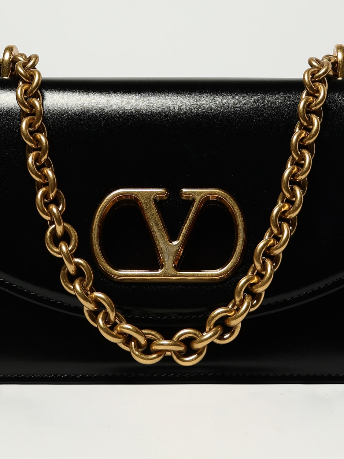 バッグ・カバンその他 VALENTINO GARAVANI Woman Mini bag Black 6W0B0R17GCB 0NO VALENTINO GARAVANI:ショルダーバッグ レディース - ブラック