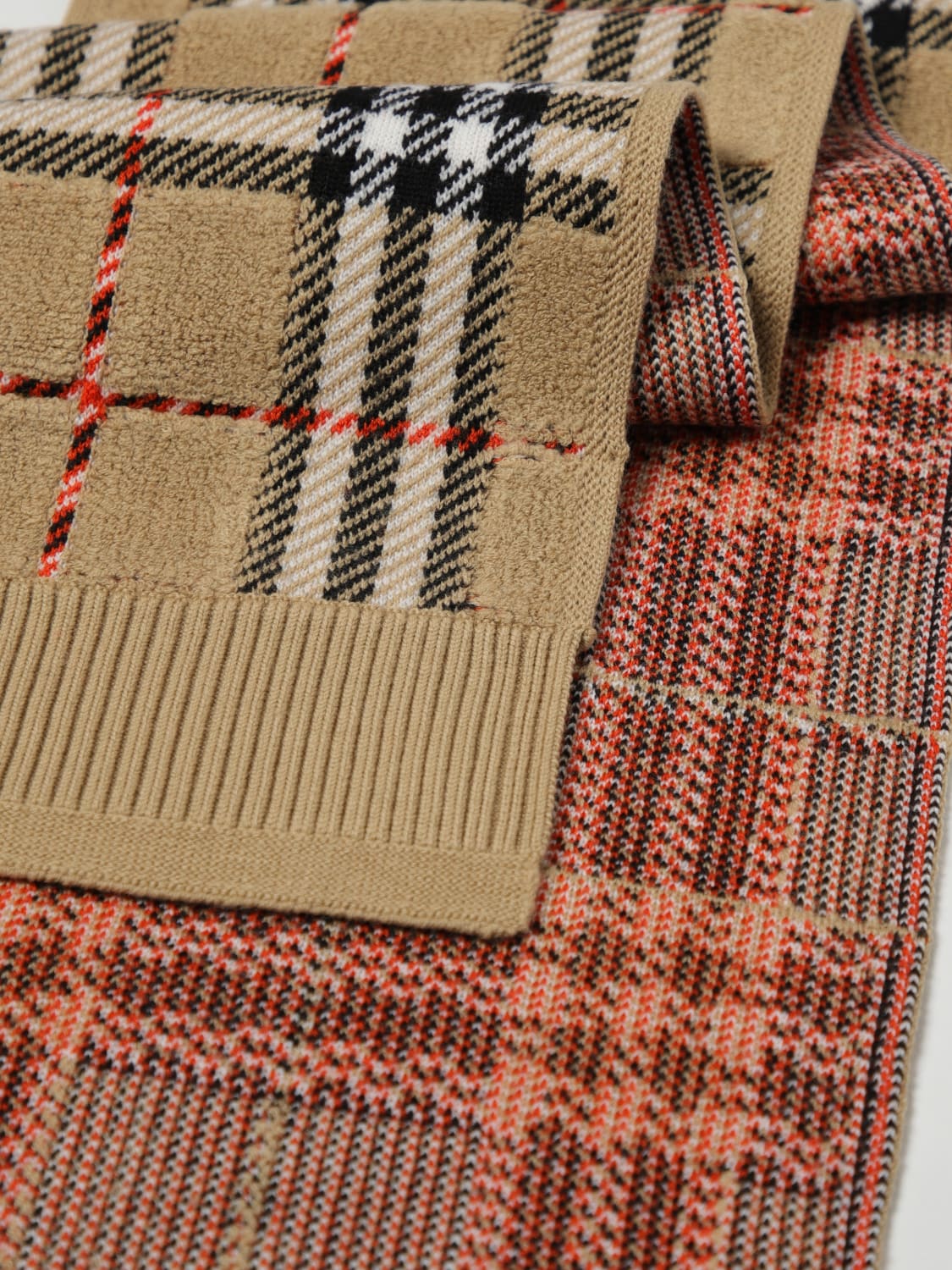 BURBERRY SCARF: Scarf kids Burberry, Beige - Img 3
