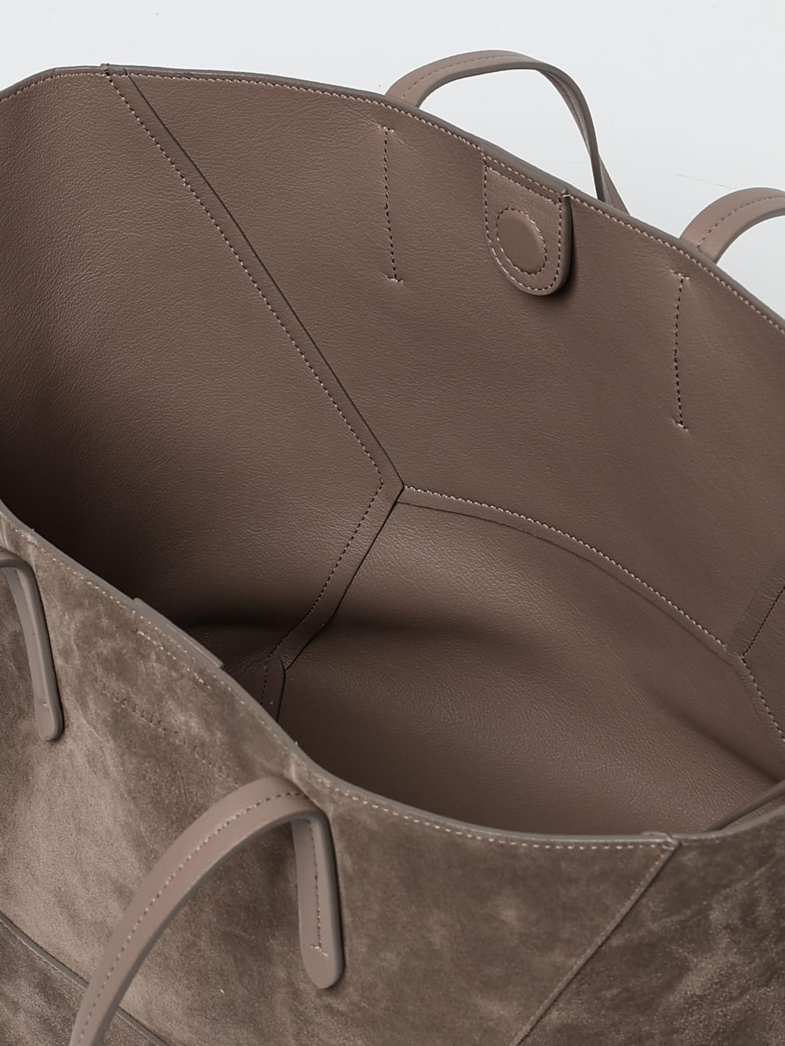 BRUNELLO CUCINELLI BORSA A SPALLA: Borsa BC Duo camoscio con monile , Tortora - Img 5