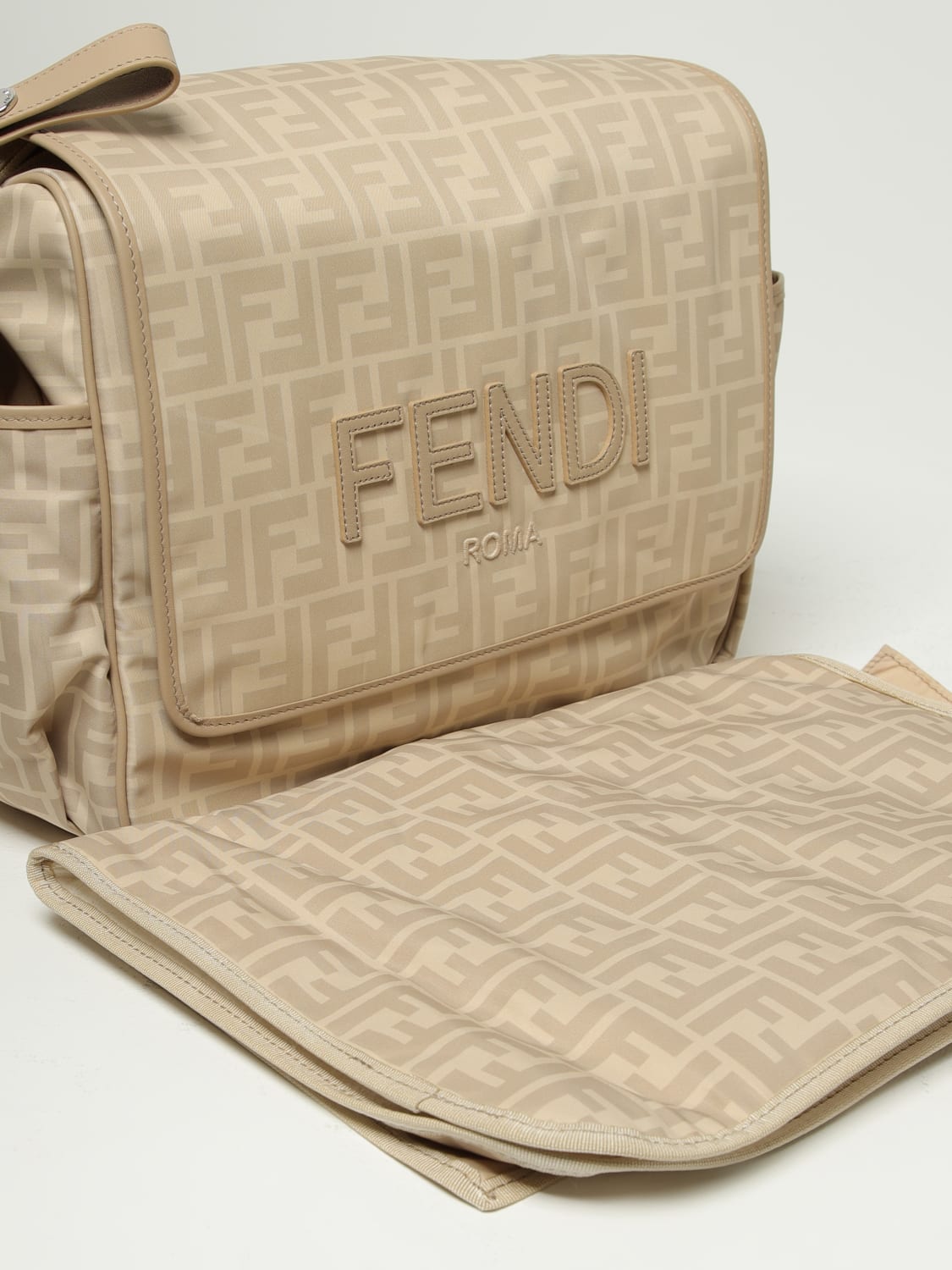 FENDI BLANKET SET: Bag kids Fendi, Beige - Img 3