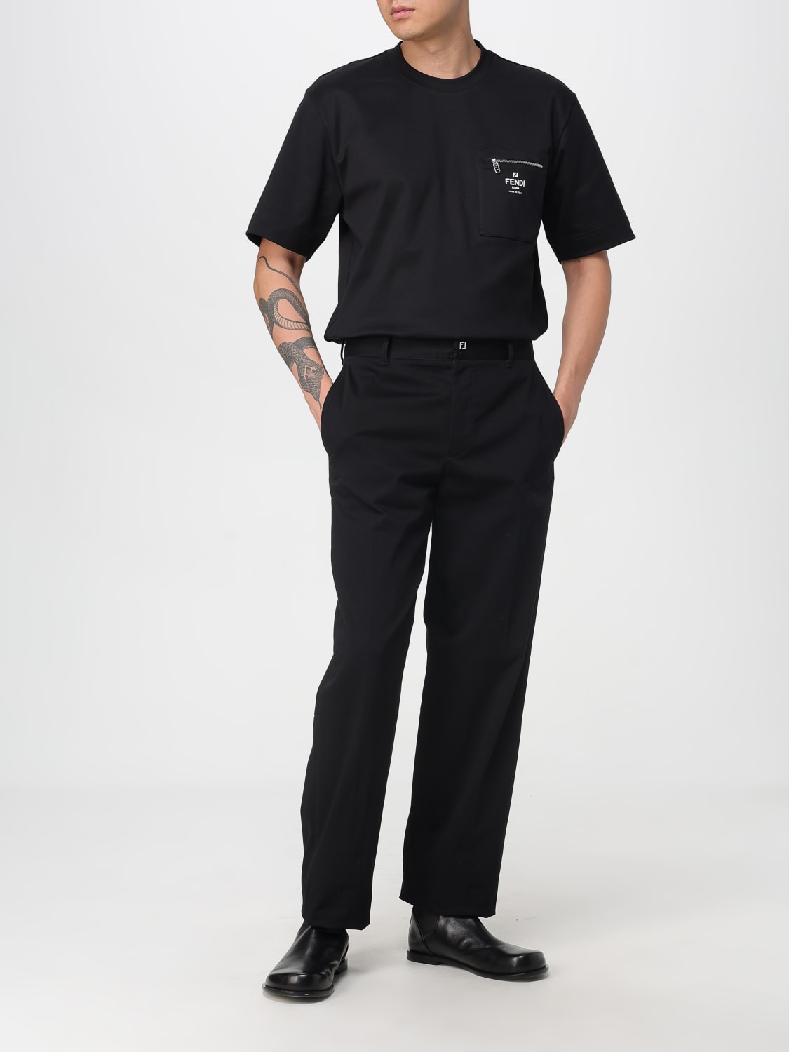 FENDI T-SHIRT: T-shirt men Fendi, Black - Img 2