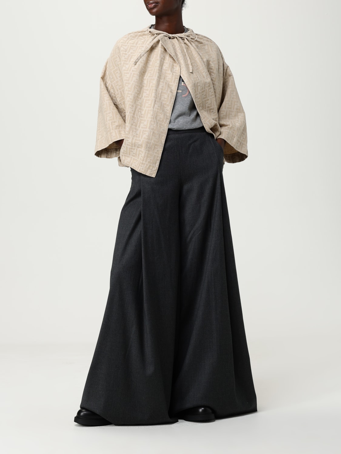 FENDI T-SHIRT: T-shirt woman Fendi, Grey - Img 2