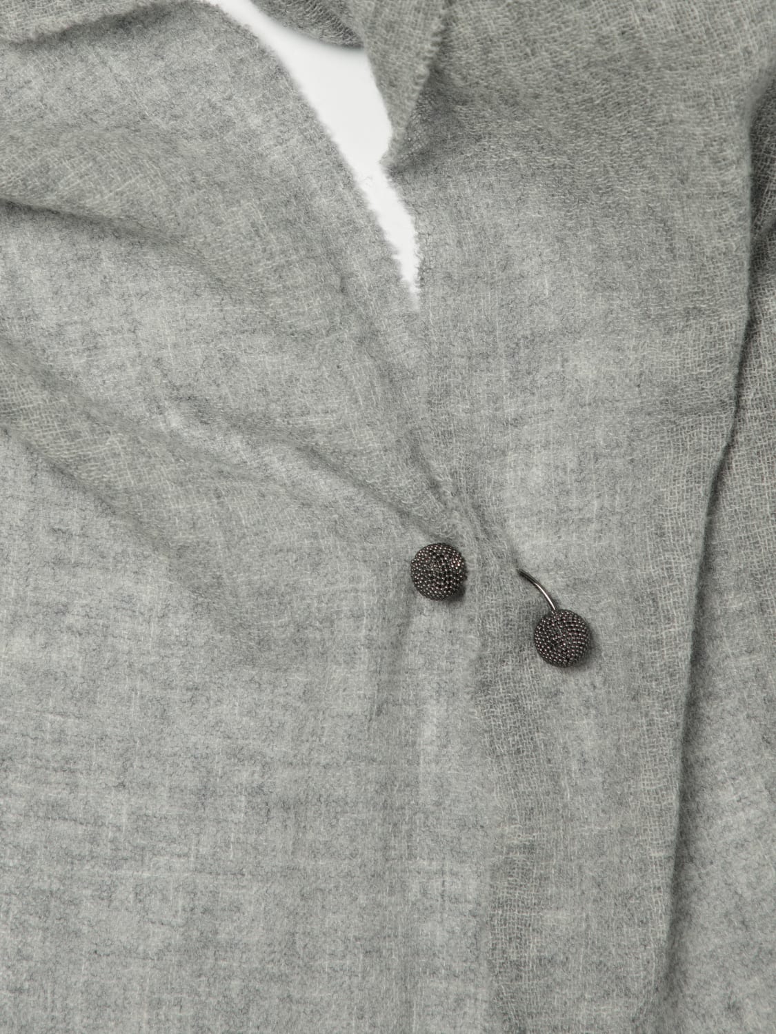 FABIANA FILIPPI SCIARPA: Sciarpa Fabiana Filippi in lana fili diamante con piercing gioiello , Grigio - Img 3