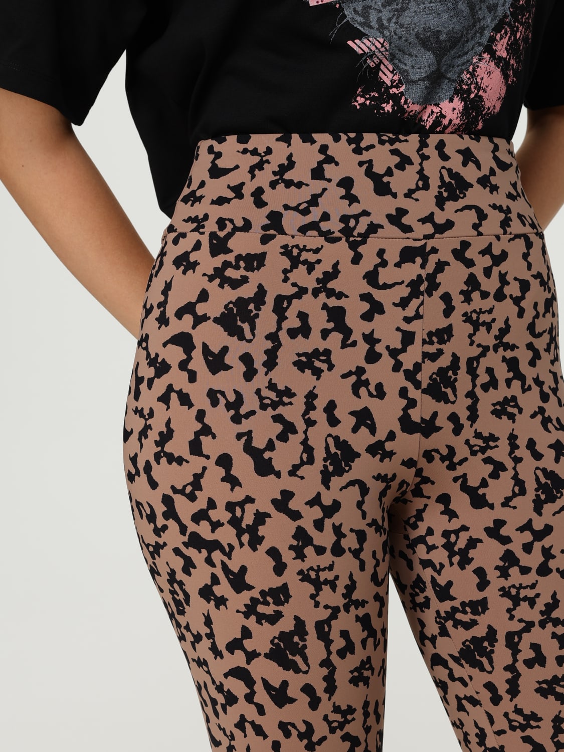 EA7 パンツ: パンツ レディース Ea7, マルチカラー - Img 3