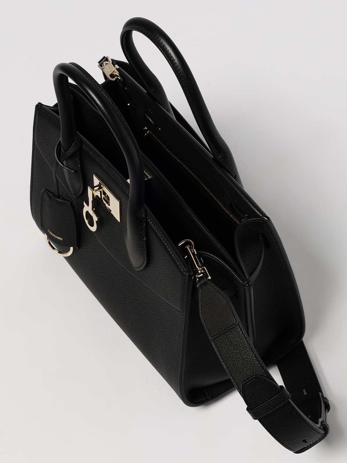 FERRAGAMO HANDBAG: Shoulder bag woman Ferragamo, Black - Img 5