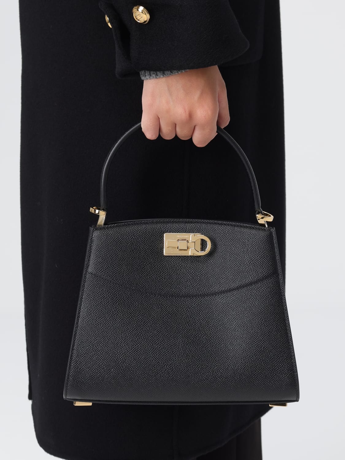 FERRAGAMO BORSA A MANO: Borsa Studio Box S Ferragamo in pelle a grana , Nero - Img 2