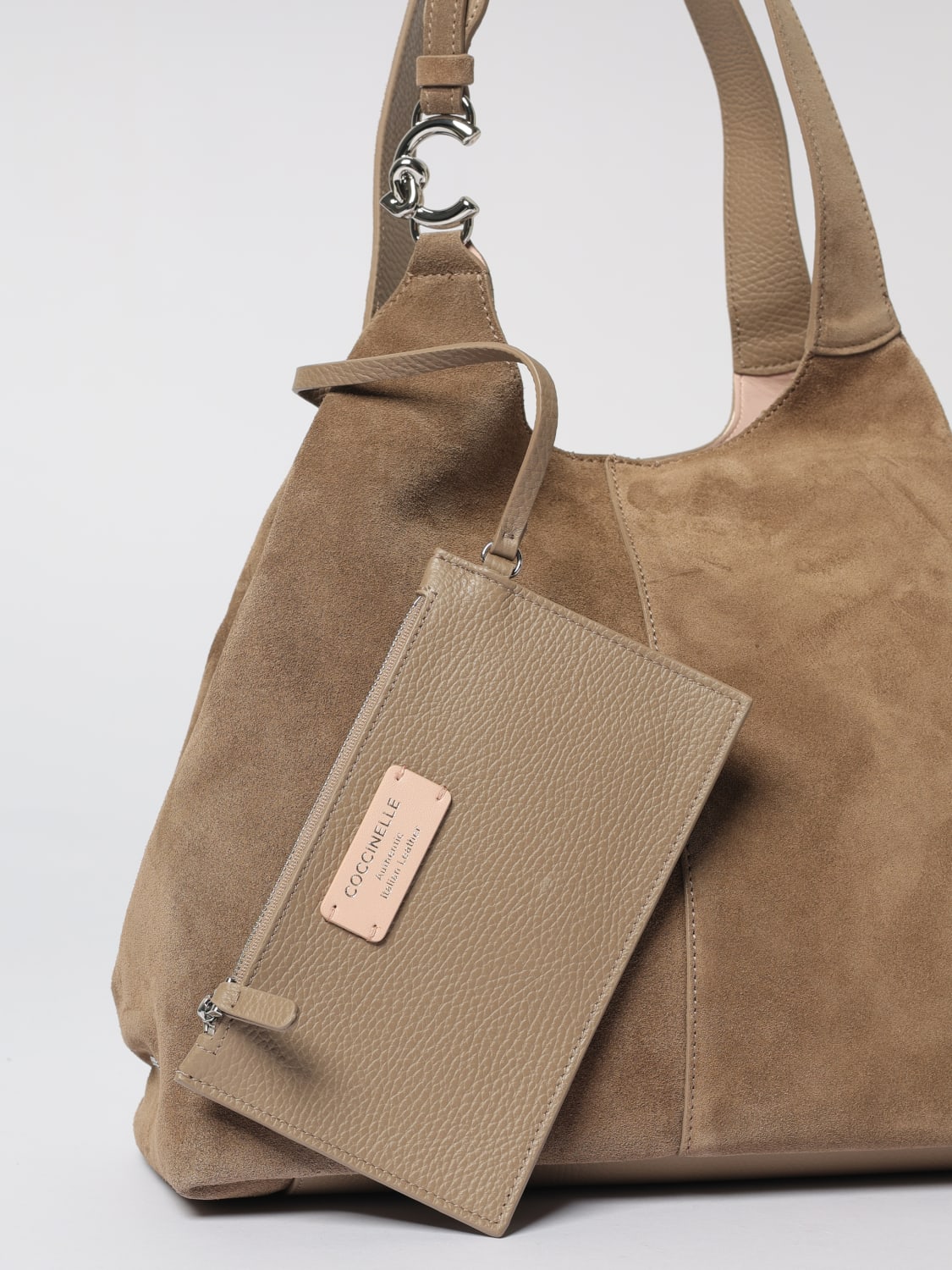 COCCINELLE BORSA A SPALLA: Borsa C-Easy Coccinelle in camoscio , Sabbia - Img 3