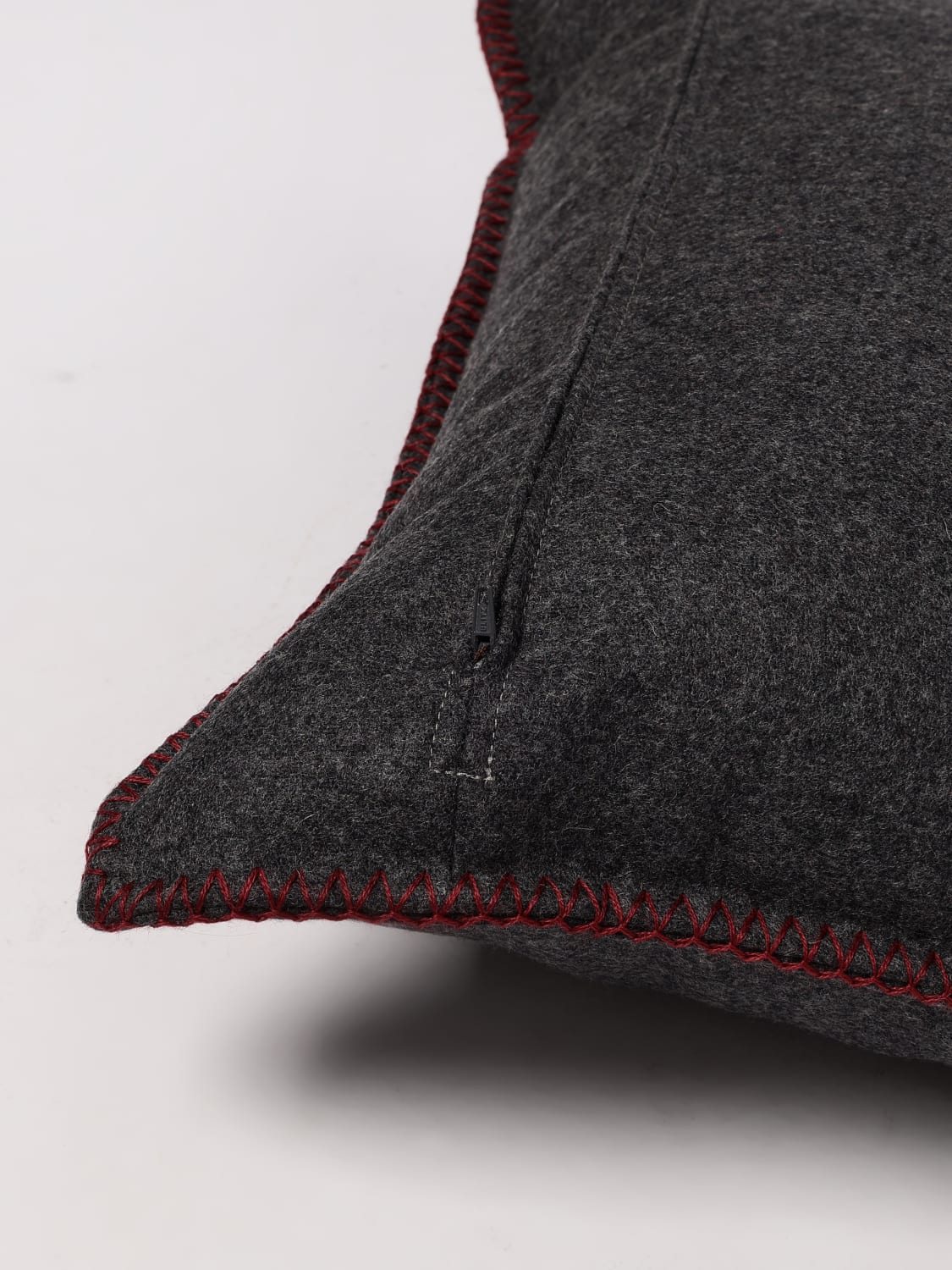 ETRO HOME CUSHIONS: Cushions lifestyle Etro Home, Black - Img 4