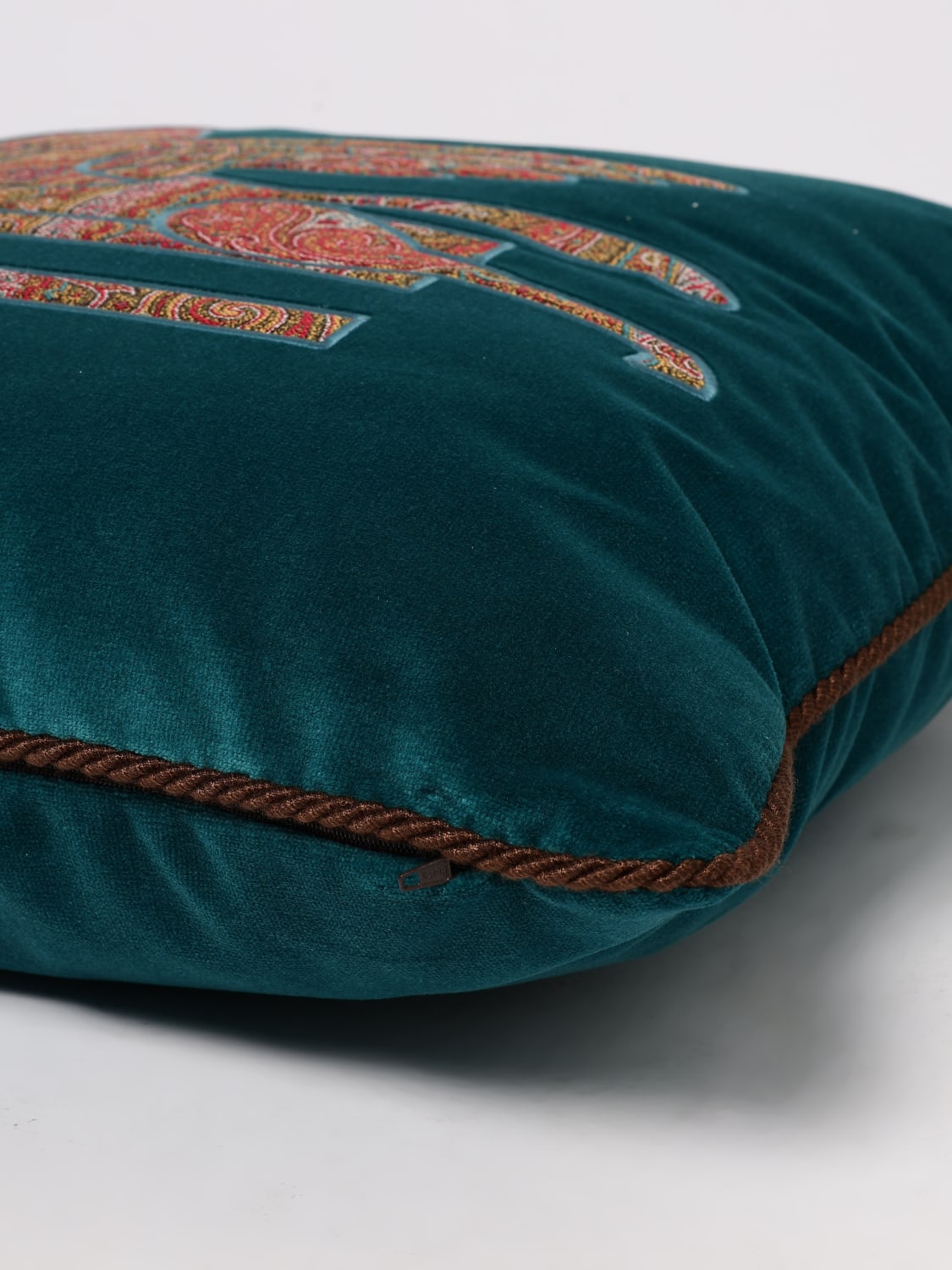 ETRO HOME CUSHIONS: Cushions lifestyle Etro Home, Turquoise - Img 4