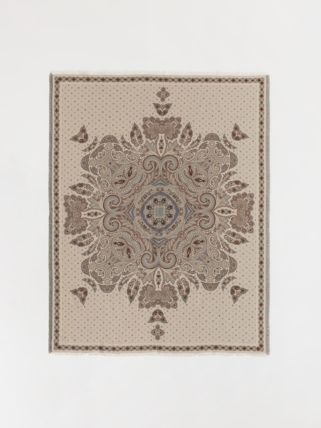 ETRO HOME COUVRE-LITS ET PLAIDS: Couvre-lits et plaids lifestyle Etro Home, Beige - Img 1