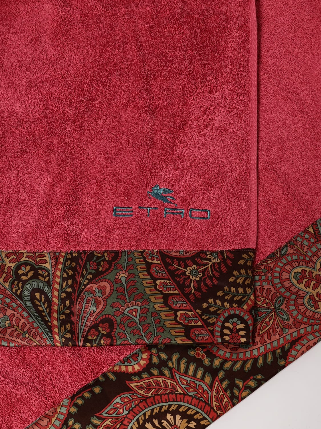 ETRO HOME BATH AND BEACH TOWELS: Bath and beach towels lifestyle Etro Home, Burgundy - Img 3