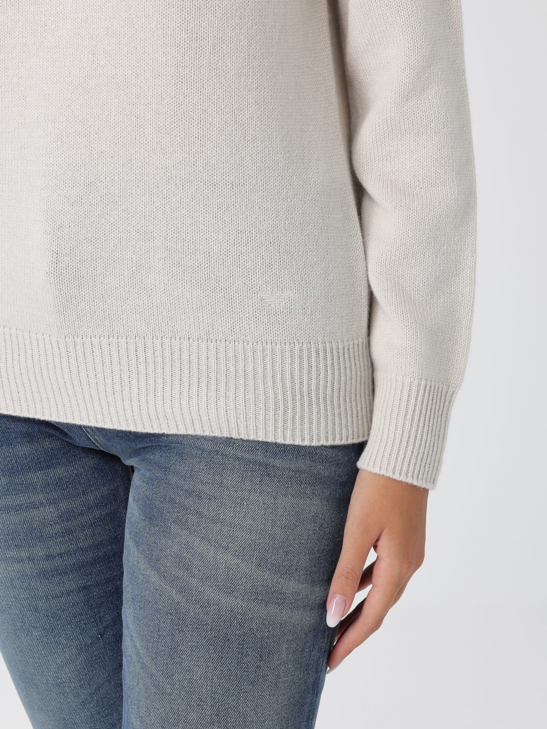 EMPORIO ARMANI MAGLIA: Maglia a girocollo in cashmere Emporio Armani, Naturale - Img 3