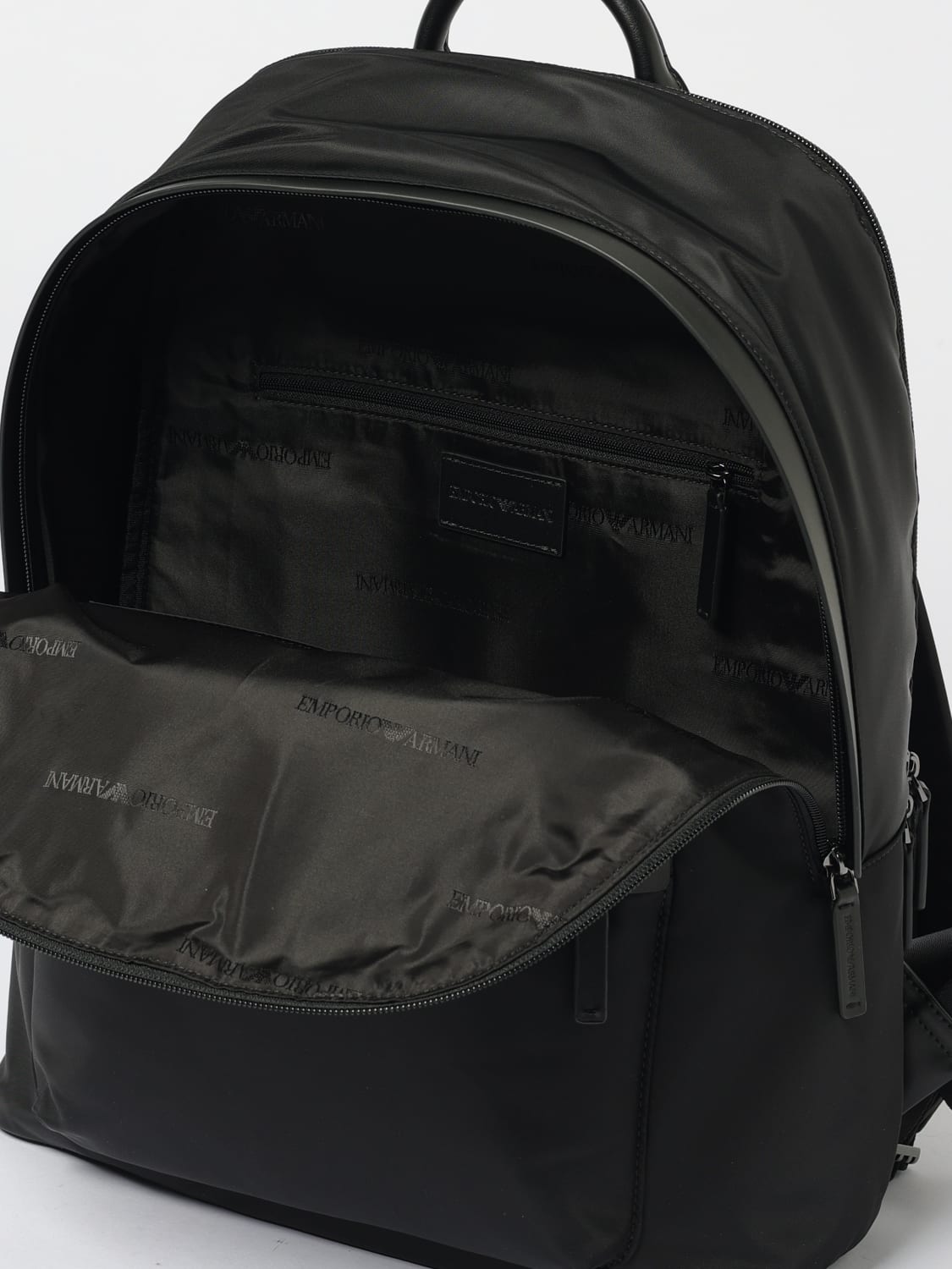 EMPORIO ARMANI ZAINO: Zaino in nylon con logo Emporio Armani, Nero - Img 4