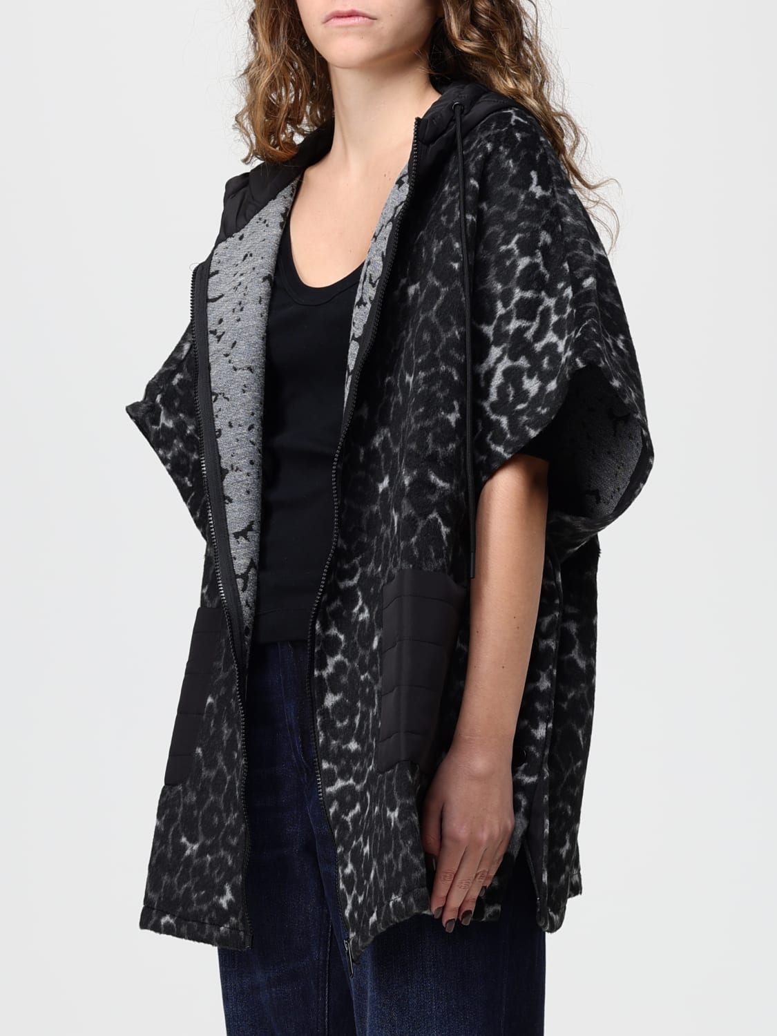 TWINSET COAT: Cape woman Twinset, Black - Img 3