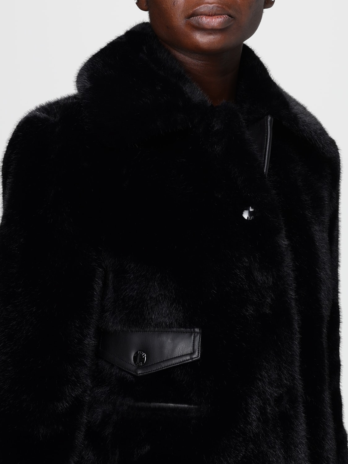 PATRIZIA PEPE PELLICCIA: Giacca Patrizia Pepe in pelliccia sintetica , Nero - Img 4