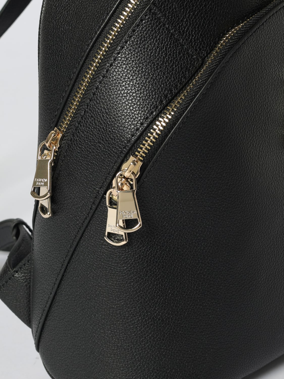 PATRIZIA PEPE ZAINO: Zaino Fly Patrizia Pepe in pelle a grana , Nero - Img 3