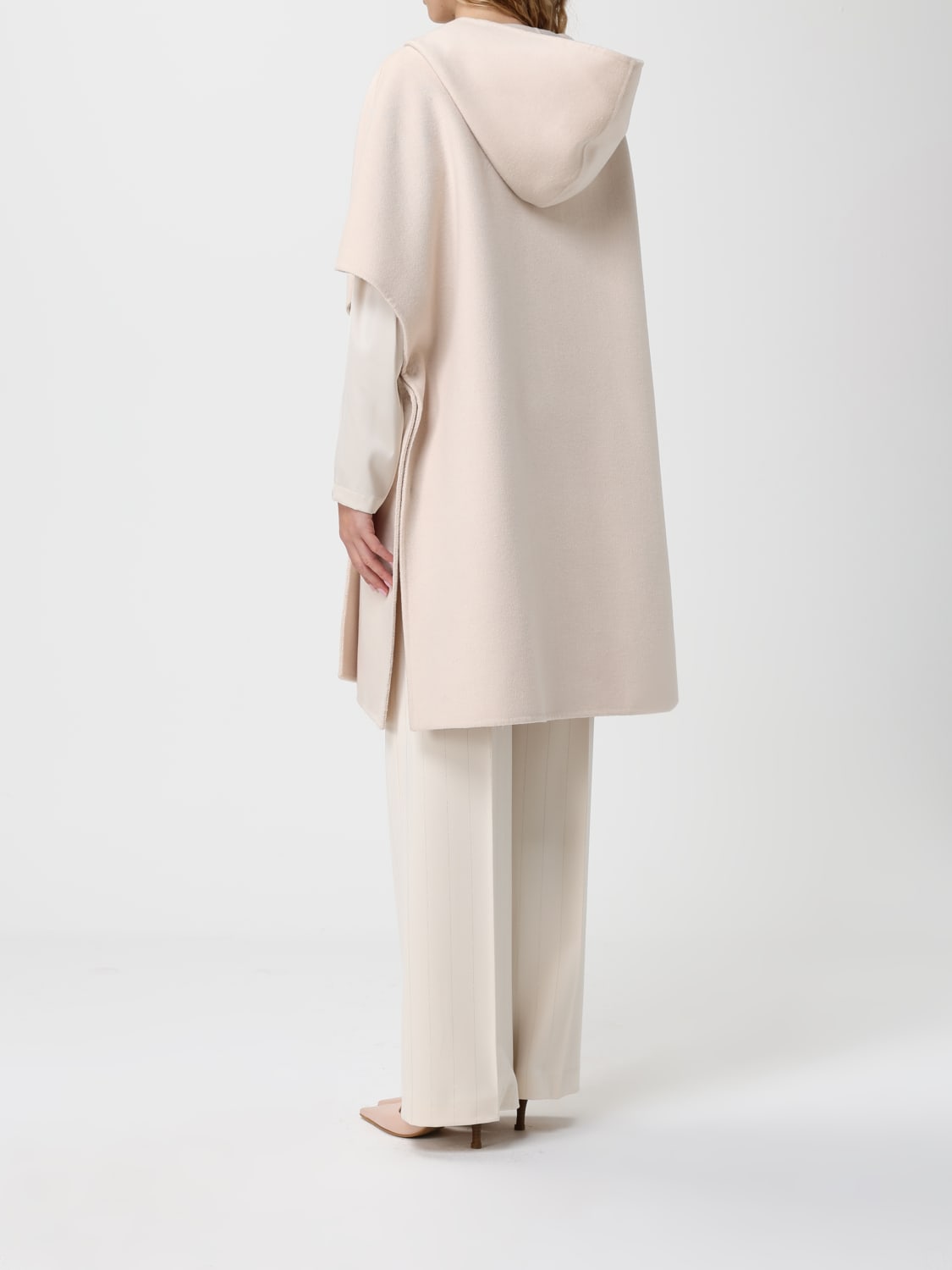 HANITA COAT: Cape woman Hanita, Cream - Img 2