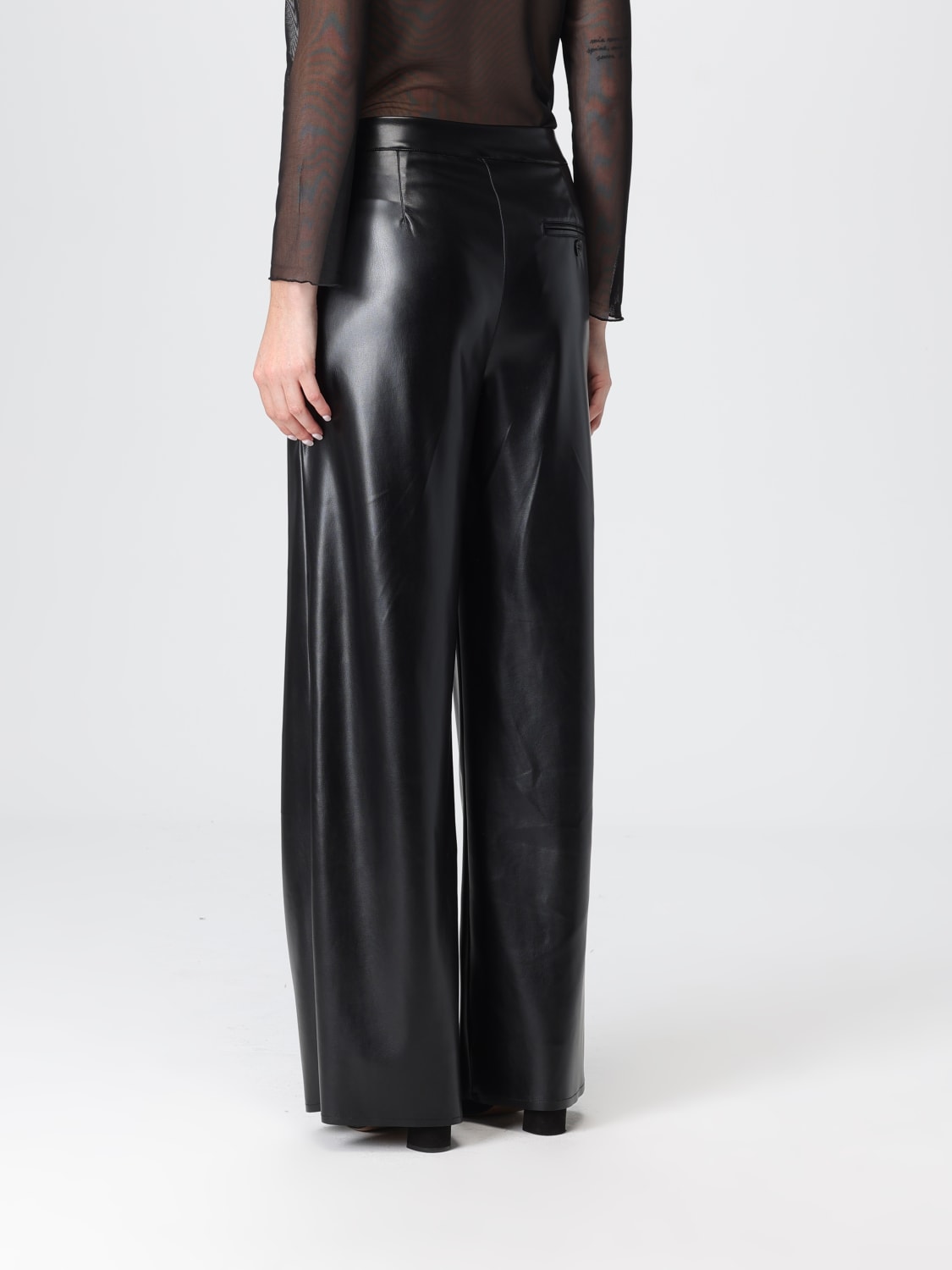 HANITA PANTALONI: Pantalone palazzo Hanita in pelle sintetica , Nero - Img 2