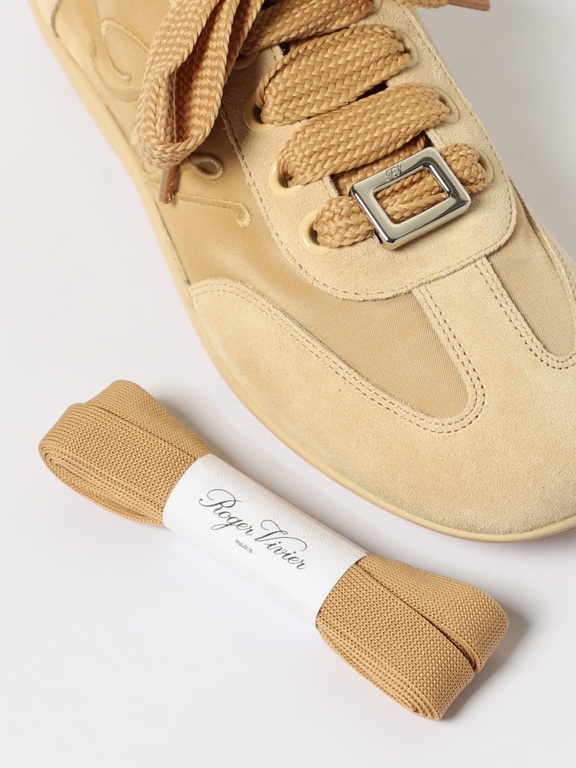 ROGER VIVIER SNEAKERS: Sneakers Viv Low Roger Vivier in pelle , Nudo - Img 4
