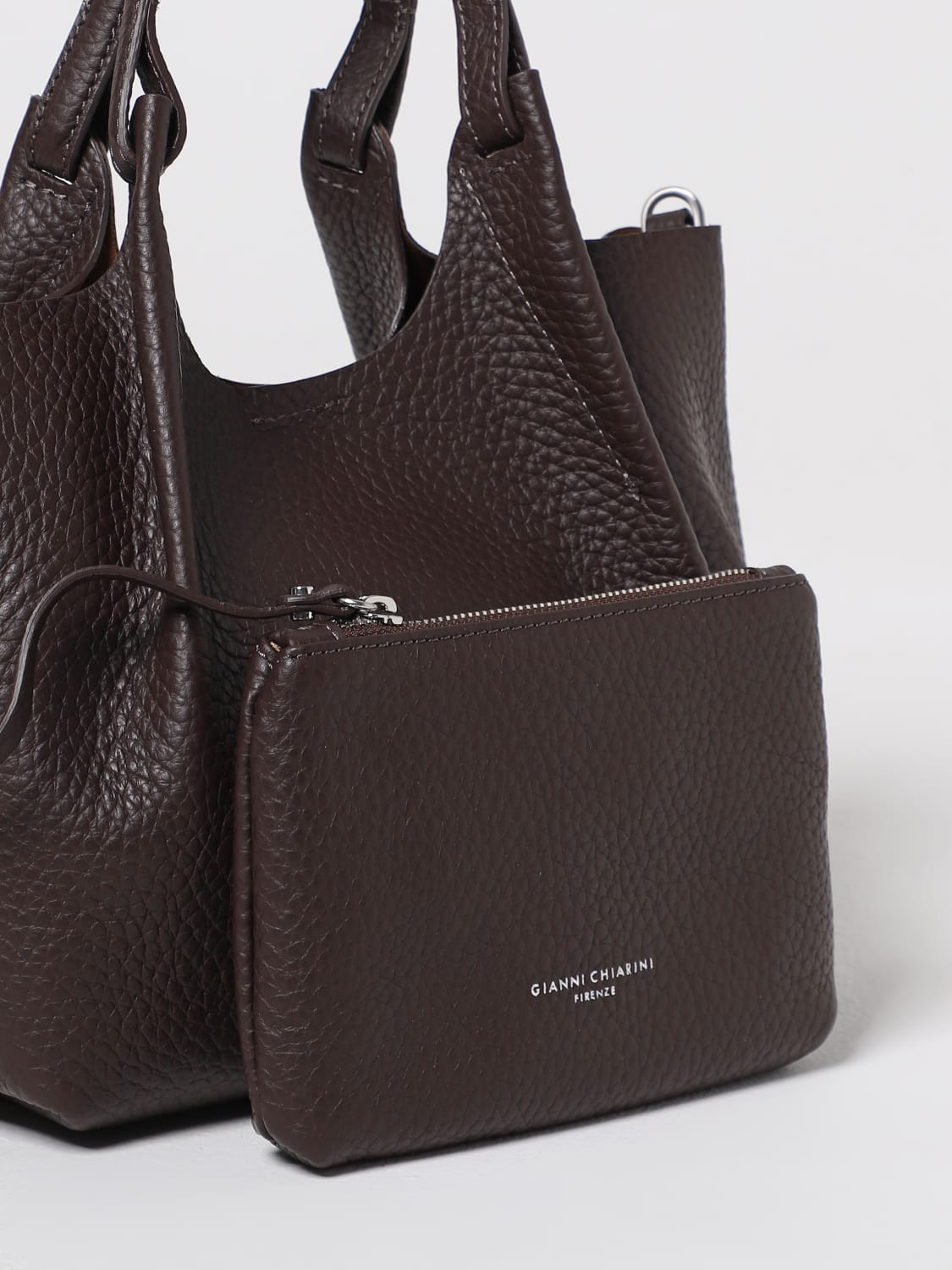 GIANNI CHIARINI BORSA A MANO: Borsa Dua Small Gianni Chiarini in pelle martellata , Caffe - Img 3