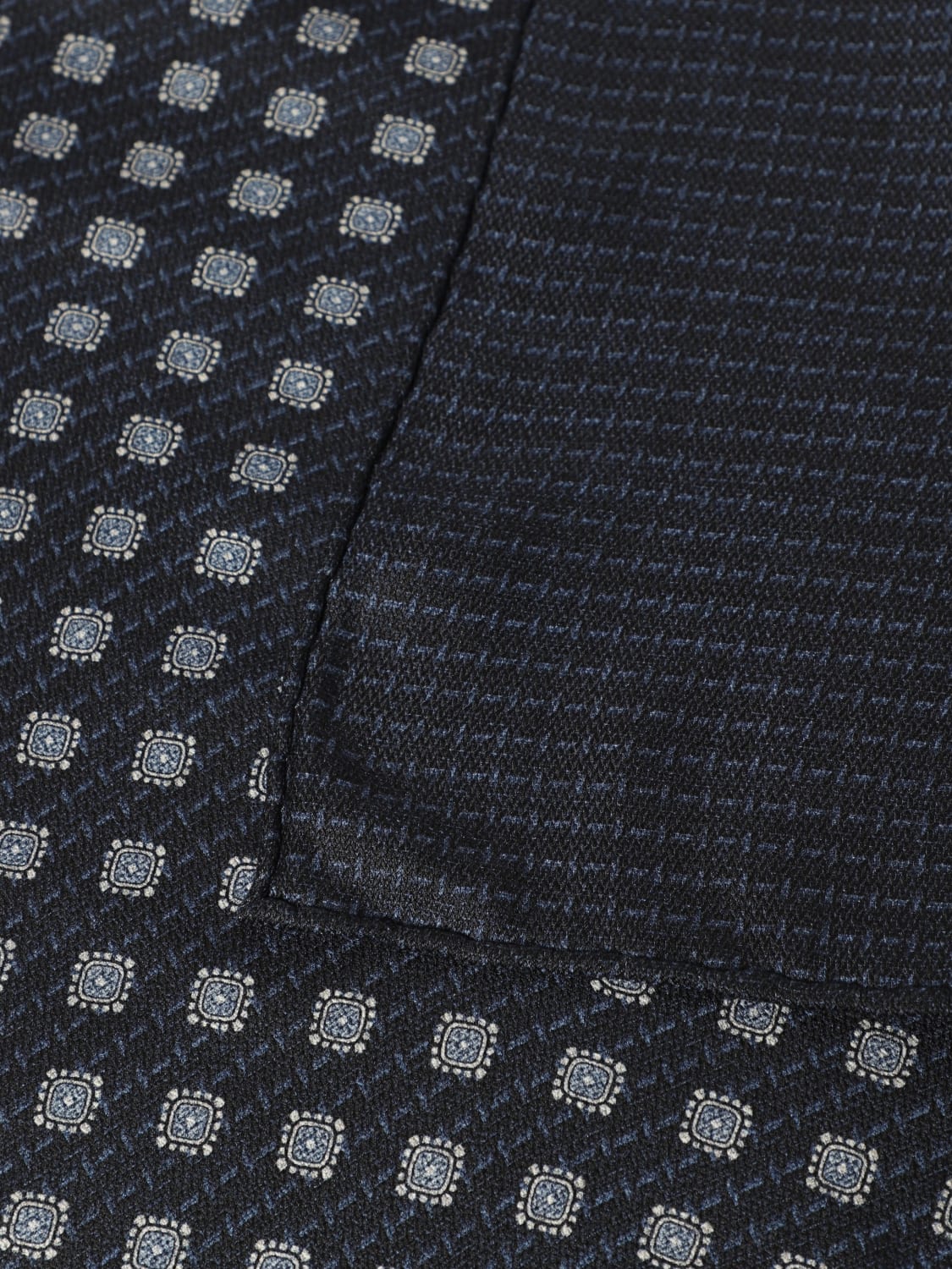 BRUNELLO CUCINELLI POCHETTE: Fazzoletto da taschino in seta Brunello Cucinelli, Blue Navy - Img 3