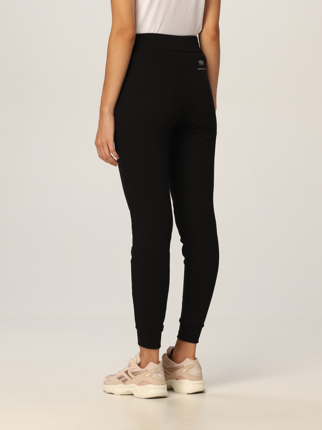 パンツ ARMANI EXCHANGE Woman Pants Black 6KYP82 YJ3NZ 1200 ARMANI EXCHANGE: cotton jogging pants with logo - Black