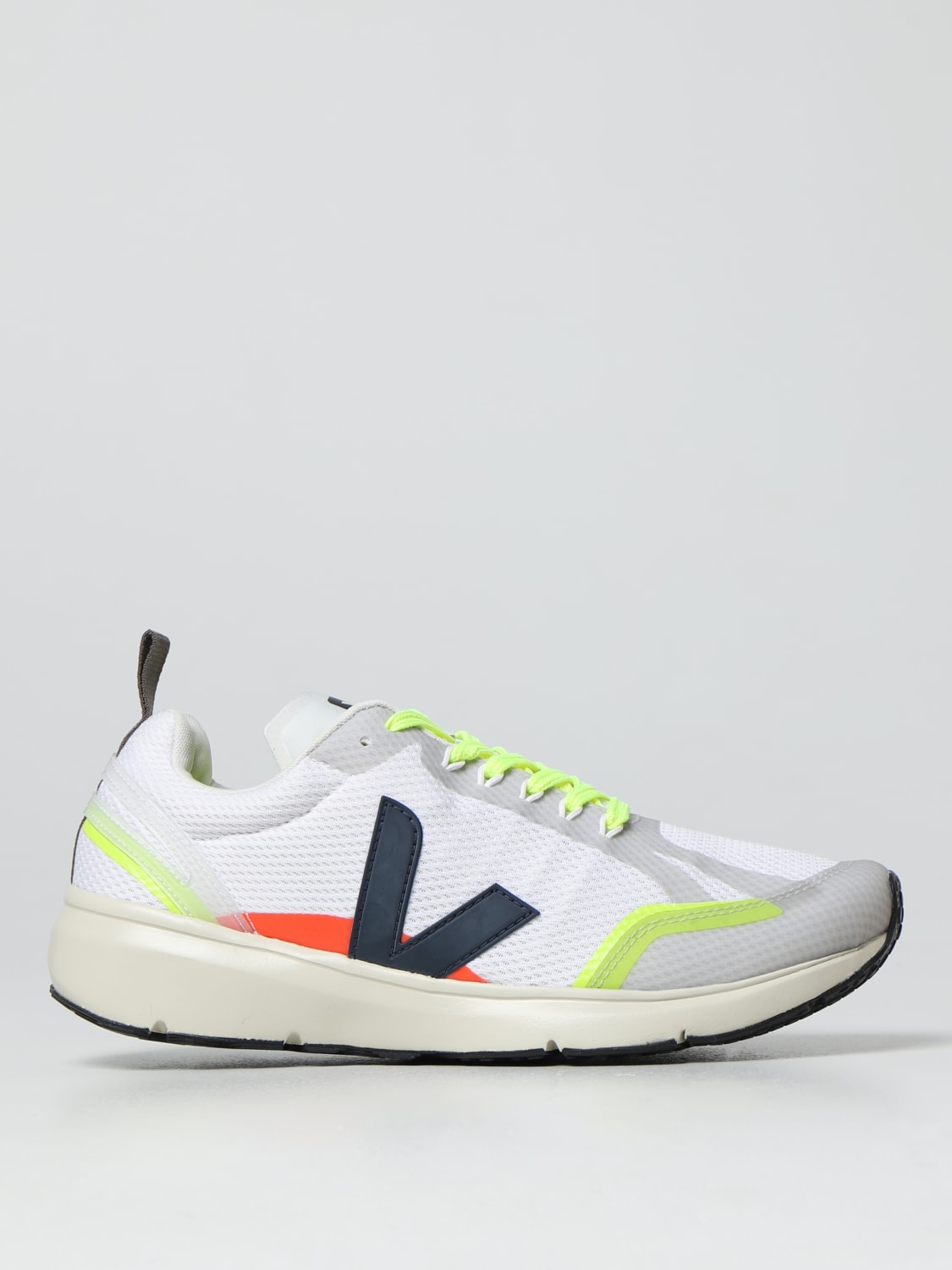 VEJA: Shoes men - White | Veja sneakers CL0102810 online at GIGLIO.COM