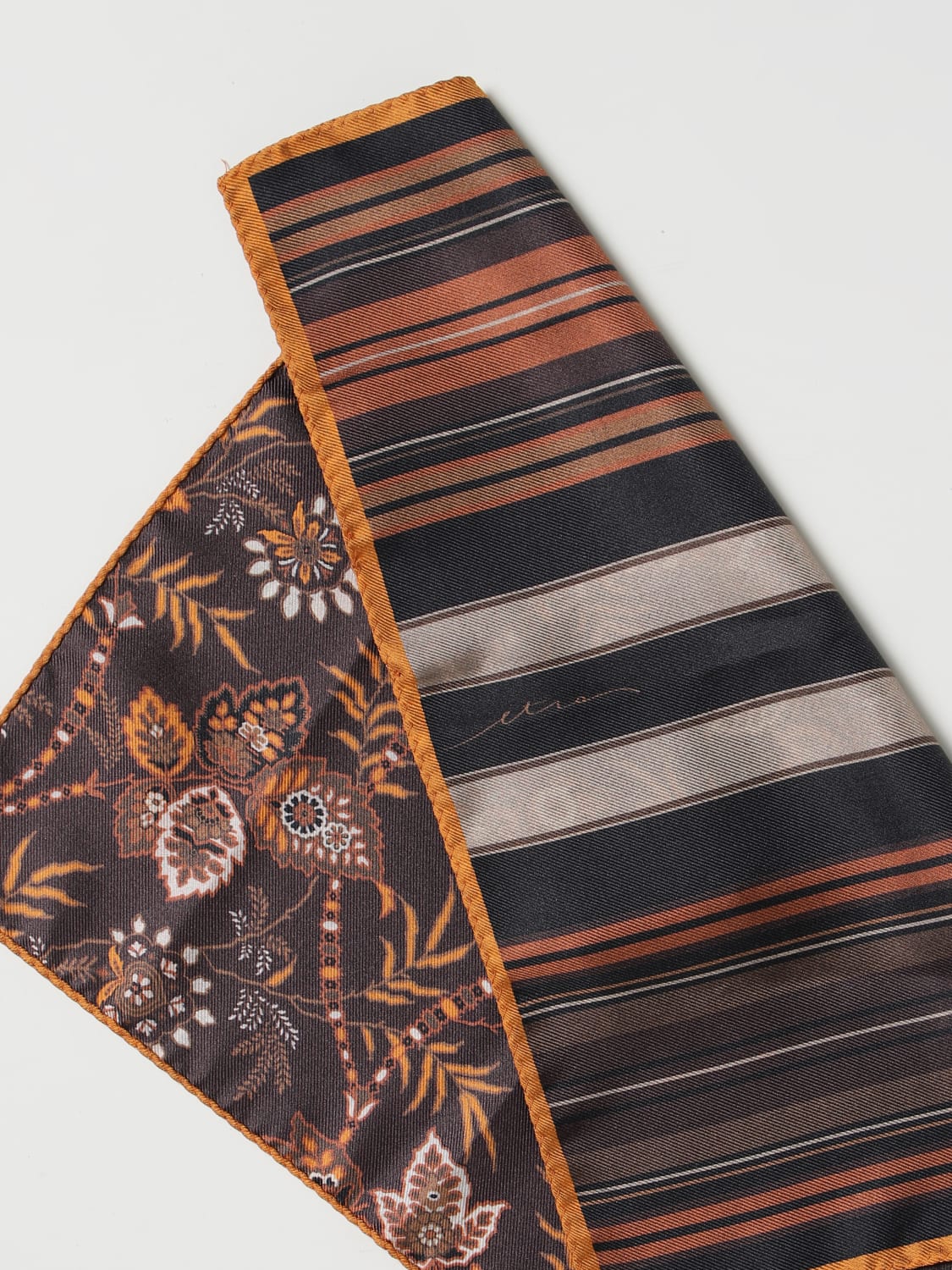 ETRO POCKET SQUARE: Etro pochette in silk with double print, Black - Img 3