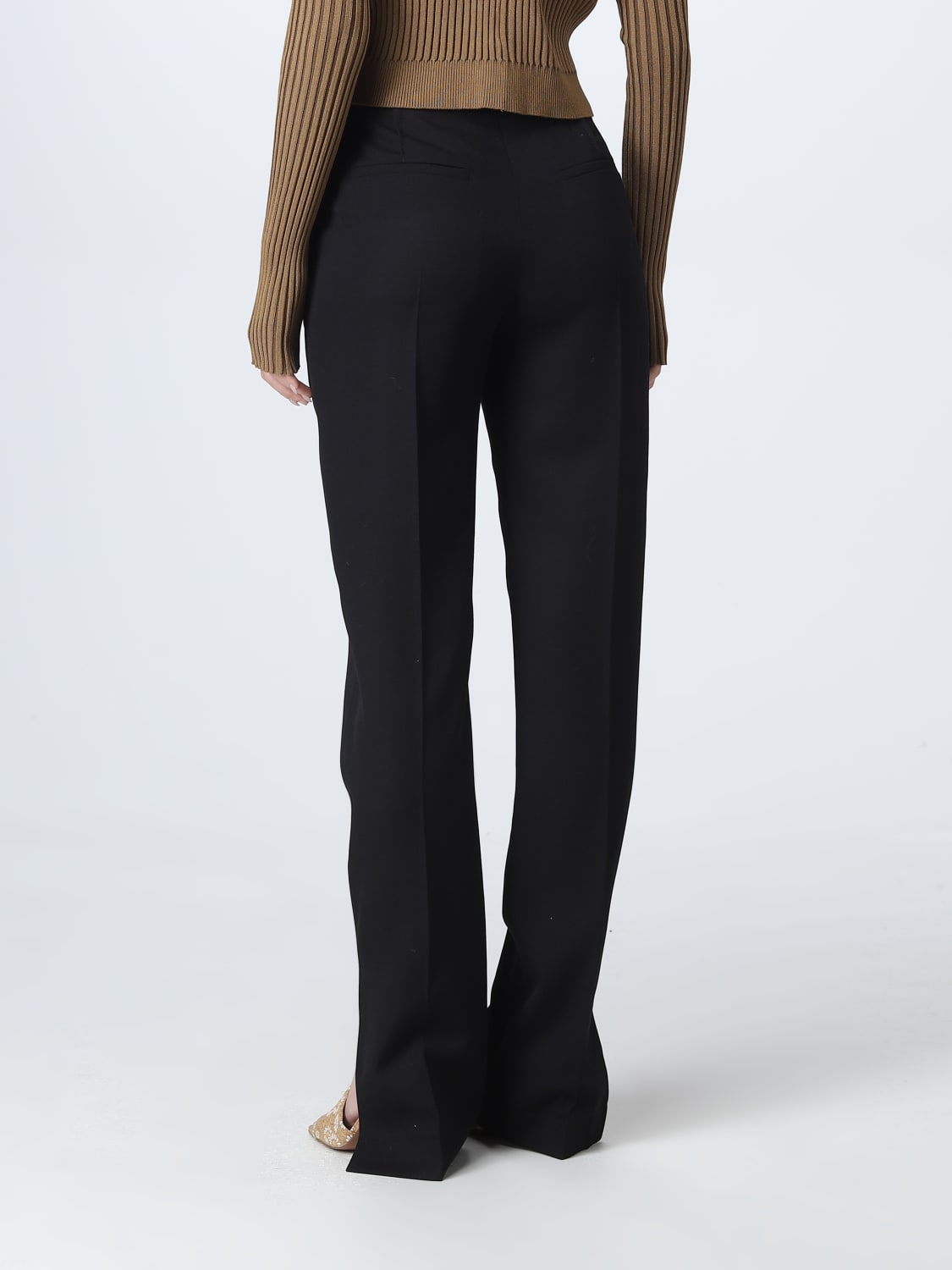 パンツ JACQUEMUS PANTS (231PA0391069 110) The Tibau pants by JACQUEMUS | Official website
