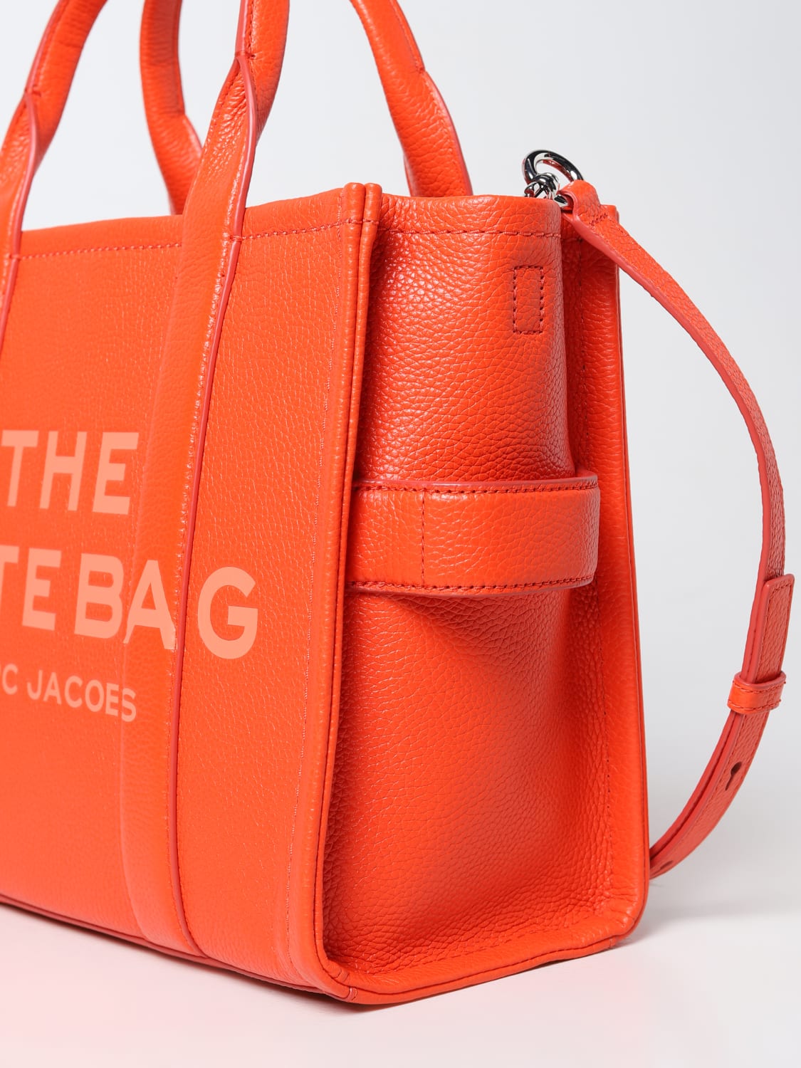 MARC JACOBS TOTE BAG: Marc Jacobs The Tote Bag in grained leather, Orange - Img 3