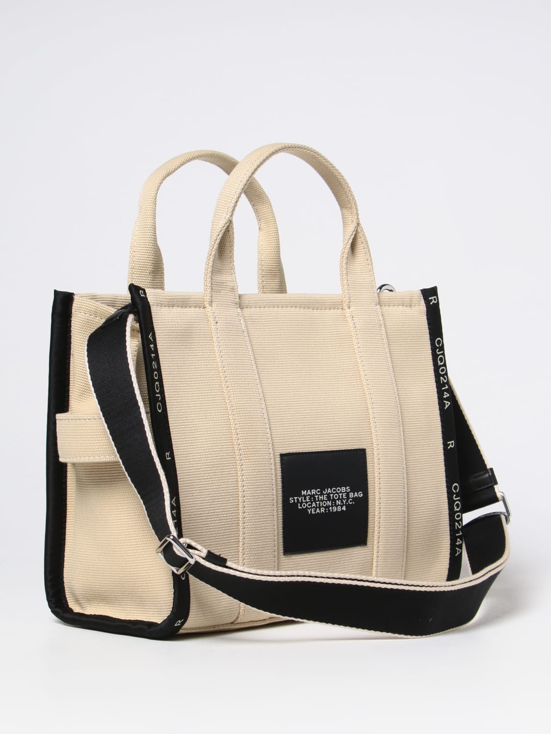 トートバッグ MARC JACOBS Embroidered Canvas Shopping Bag MARC JACOBS: The Tote Bag in canvas with embroidered logo