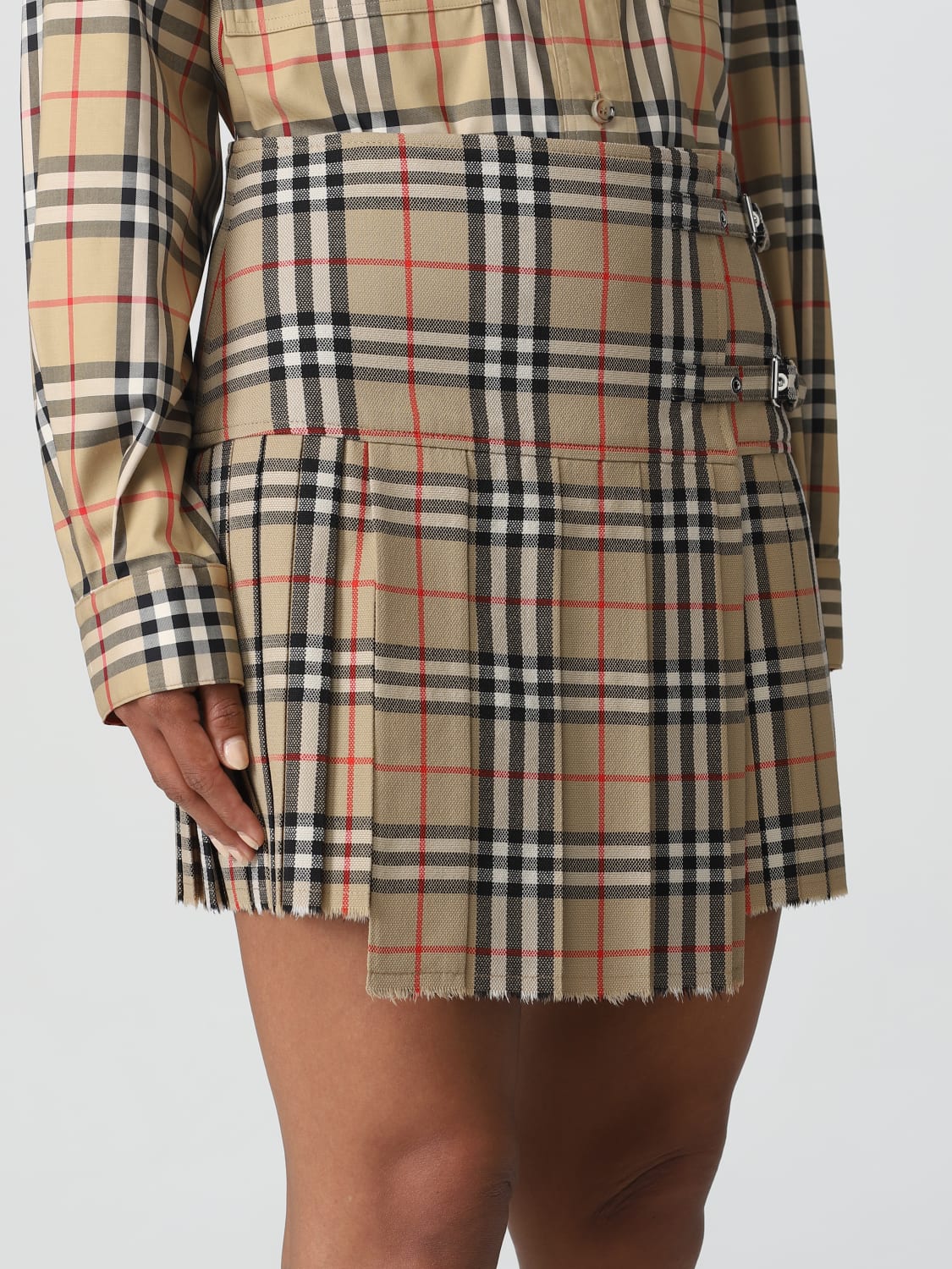 Jupe burberry femme sale