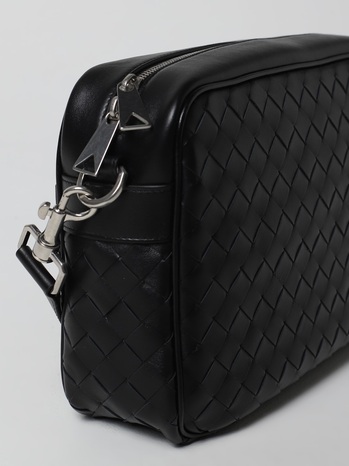 BOTTEGA VENETA SHOULDER BAG: Bottega Veneta bag in woven leather, Black - Img 3