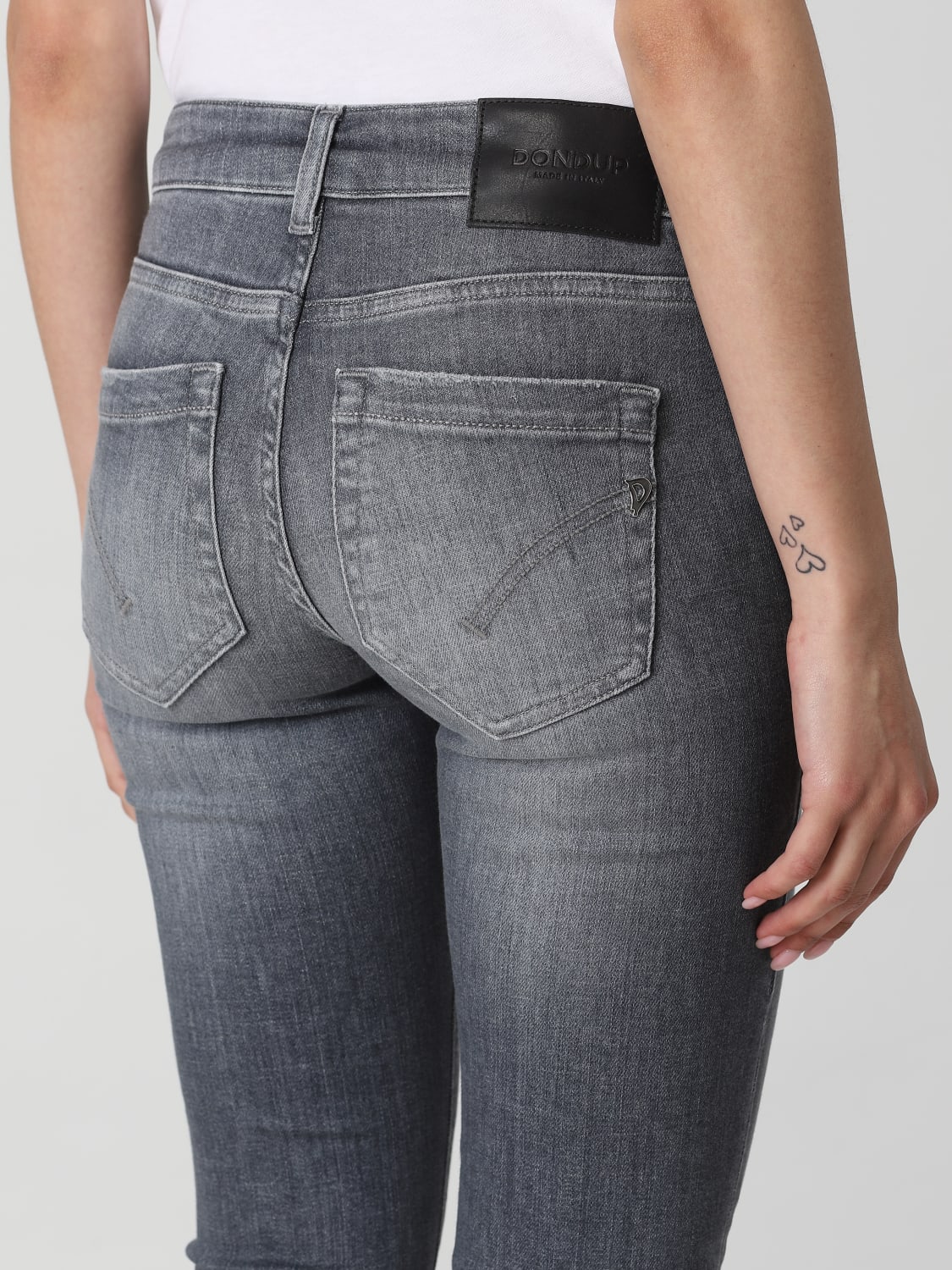 デニム・ジーパン DONDUP Woman Jeans Grey P692DSE318DEE8 900 Dondup Outlet: denim jeans - Grey | Dondup jeans