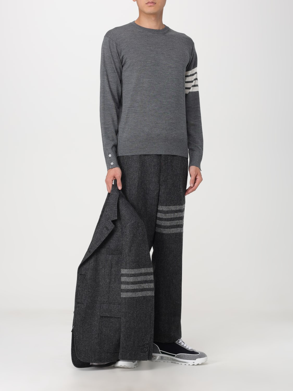 THOM BROWNE 毛衣: 毛衣 男士 Thom Browne, 灰色 1 - Img 2