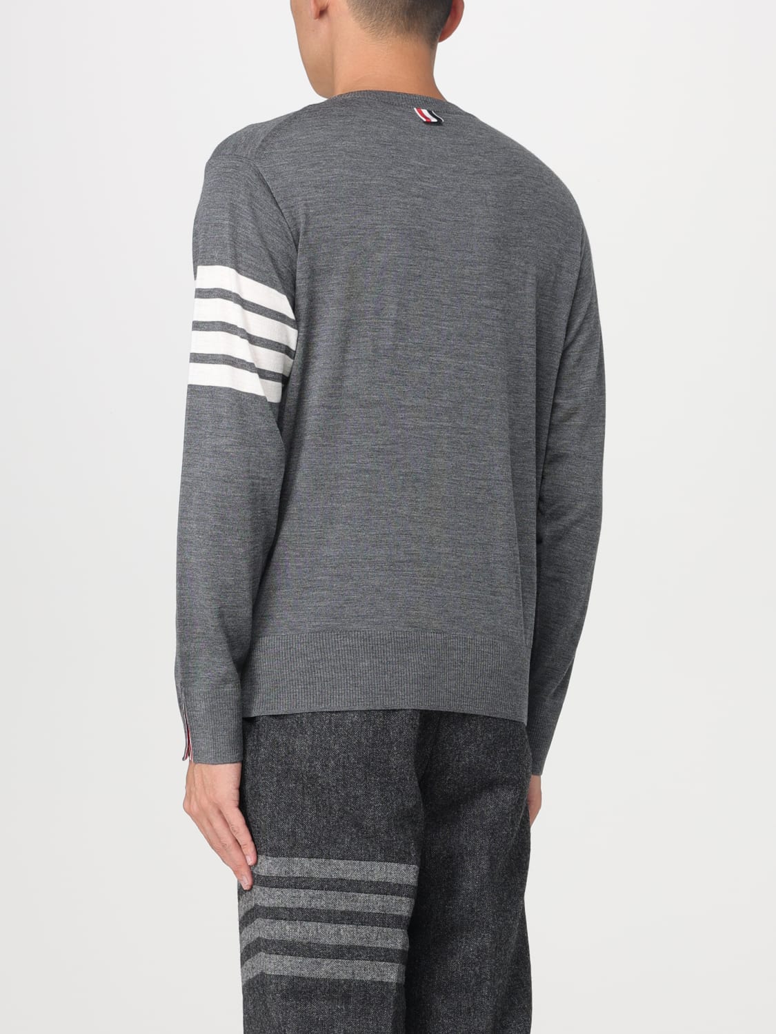 THOM BROWNE 毛衣: 毛衣 男士 Thom Browne, 灰色 1 - Img 3