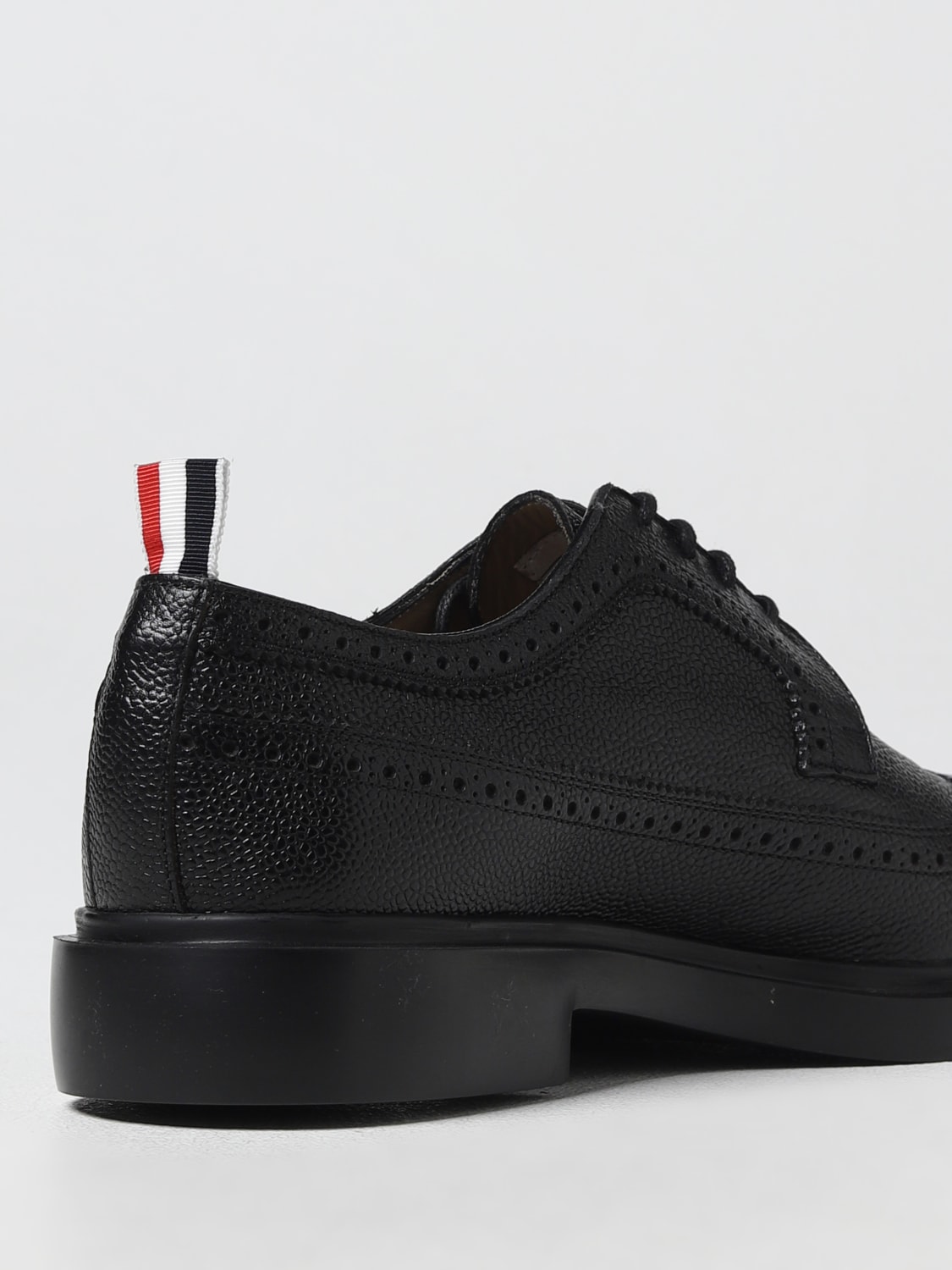 THOM BROWNE: derby shoes in grained leather - Black | Thom
