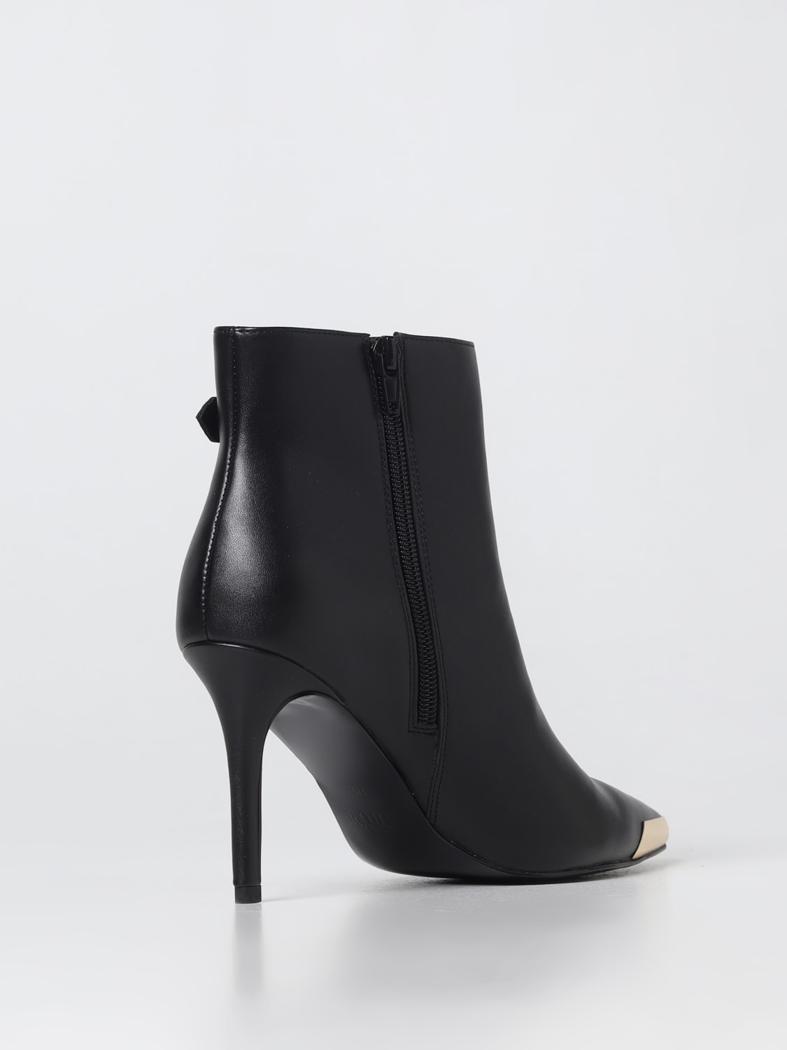 VERSACE JEANS COUTURE FLAT ANKLE BOOTS: Versace Jeans Couture Scarlett boots in synthetic leather, Black - Img 3