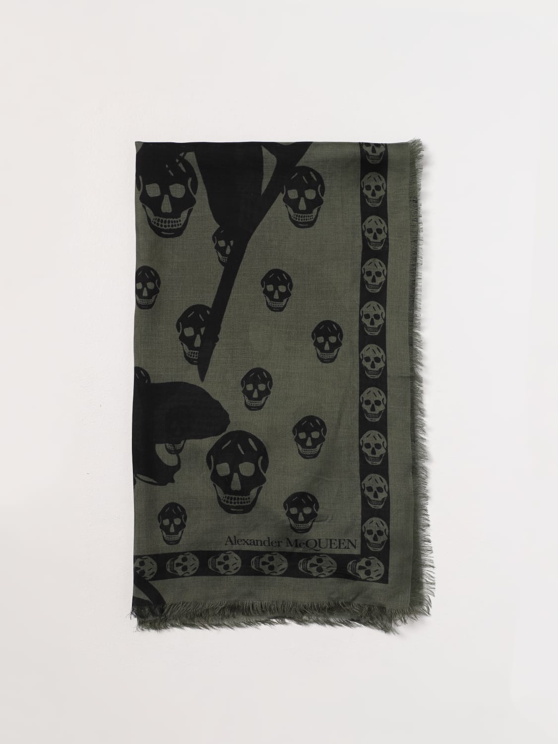 MCQUEEN: scarf in printed modal and silk blend - Black | McQueen