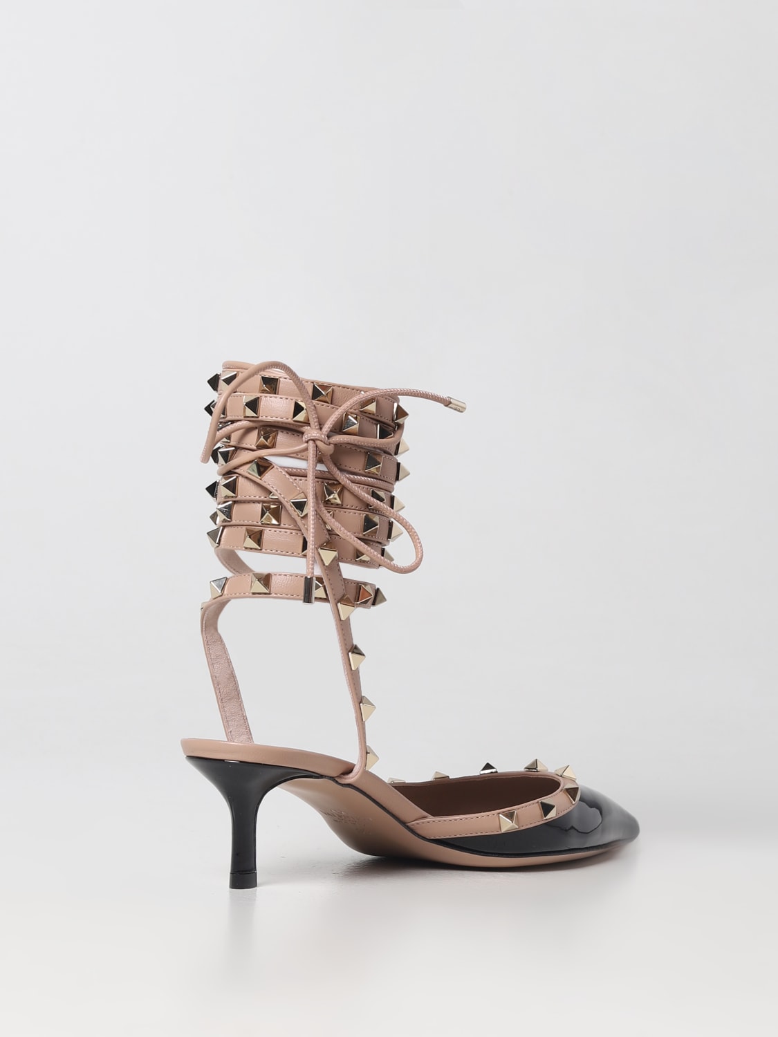 VALENTINO GARAVANI HIGH HEEL SHOES: Valentino Garavani Rockstud pumps in patent leather, Black - Img 3