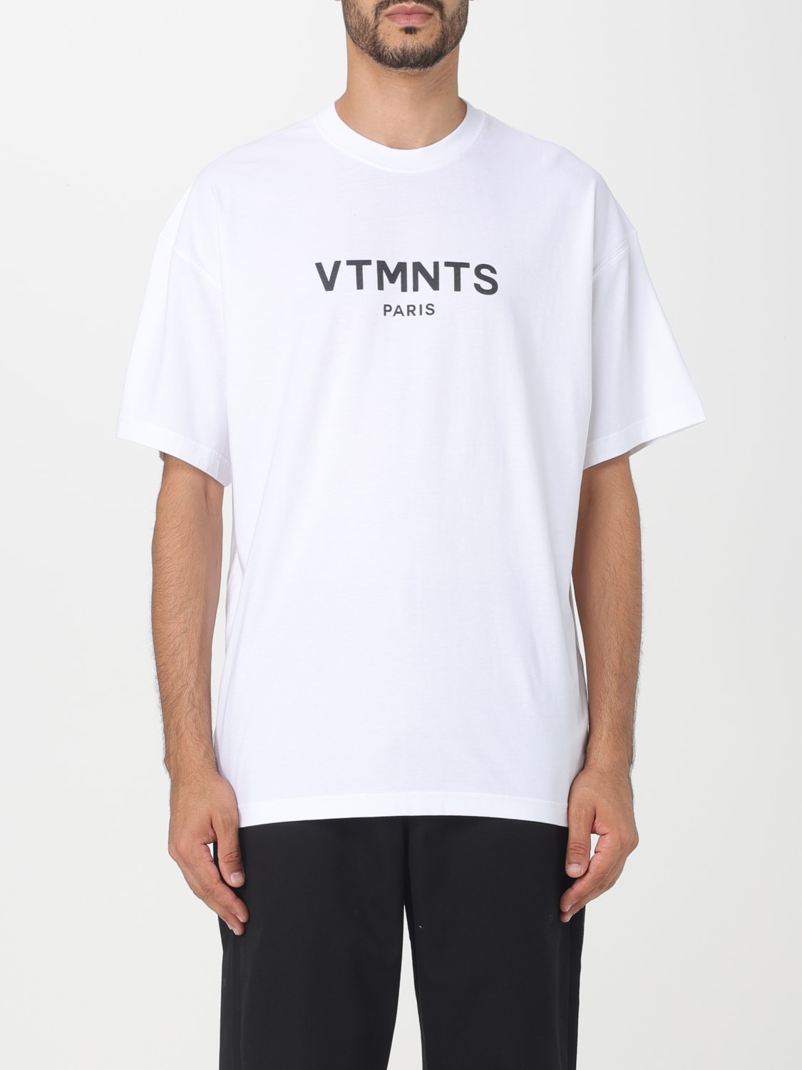 VTMNTS: T-shirt men - White | Vtmnts t-shirt VL18TR120W online at GIGLIO.COM