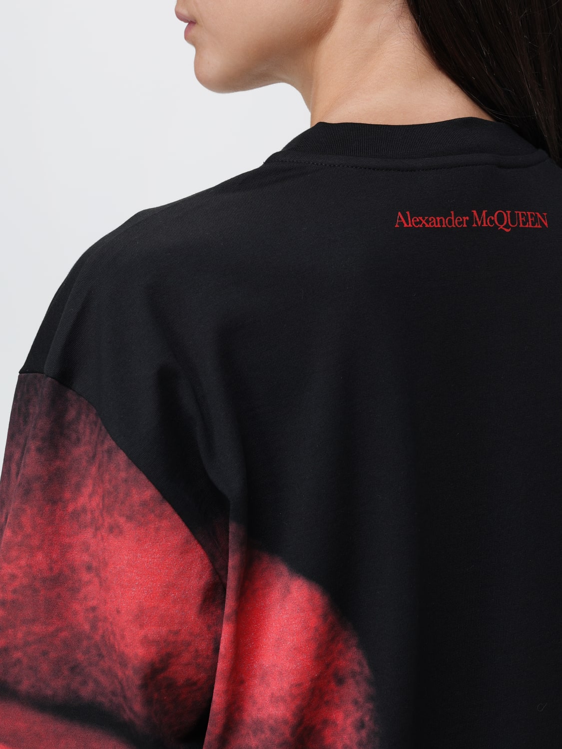 ALEXANDER MCQUEEN T-SHIRT: Alexander McQueen cotton t-shirt with print, Black - Img 5