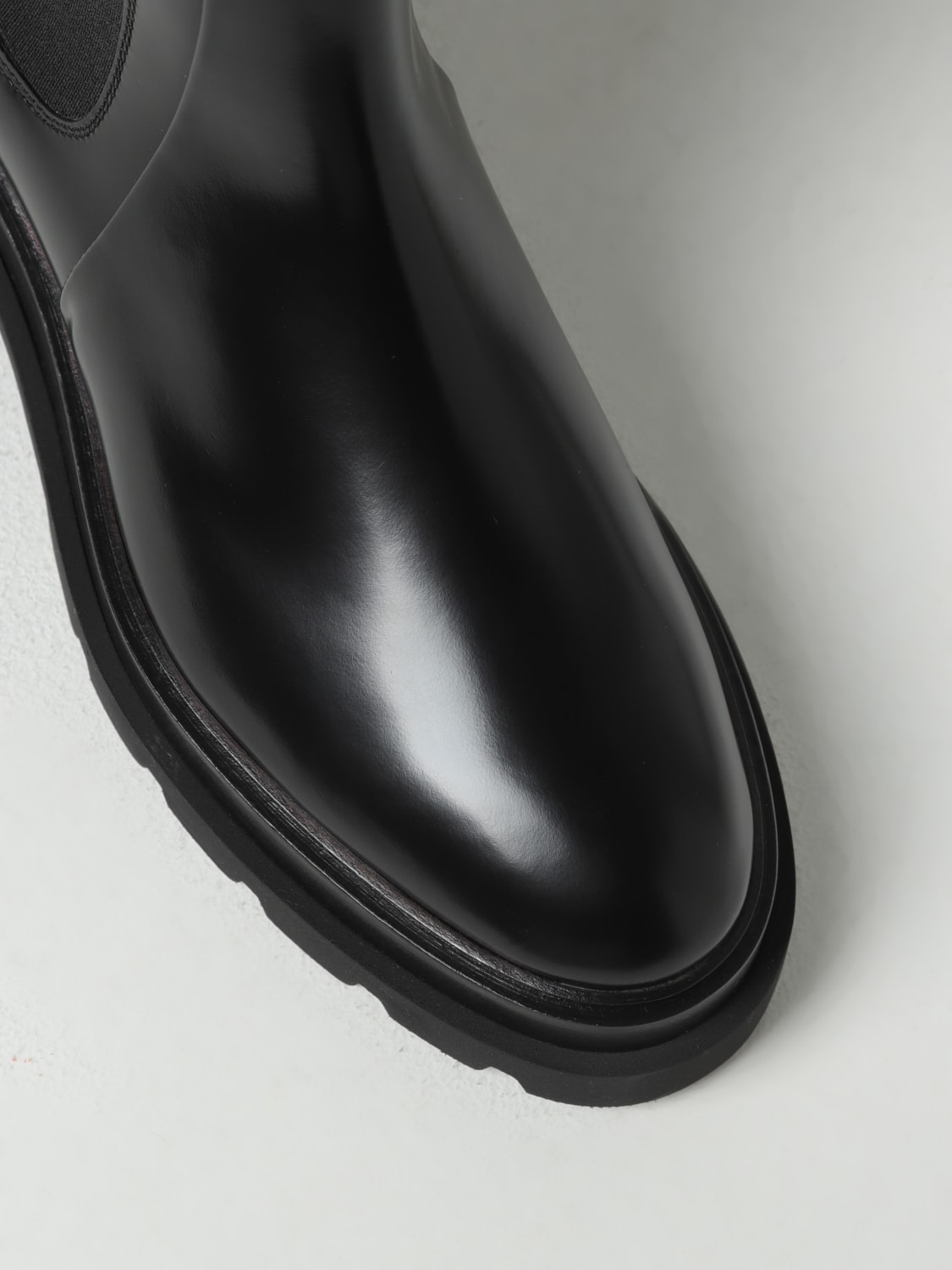 ショートブーツ・ブーティ SANTONI Woman Flat ankle boots Black WTEI59524GOMBUDY N01 Santoni Outlet: Flat ankle boots woman - Black | Santoni